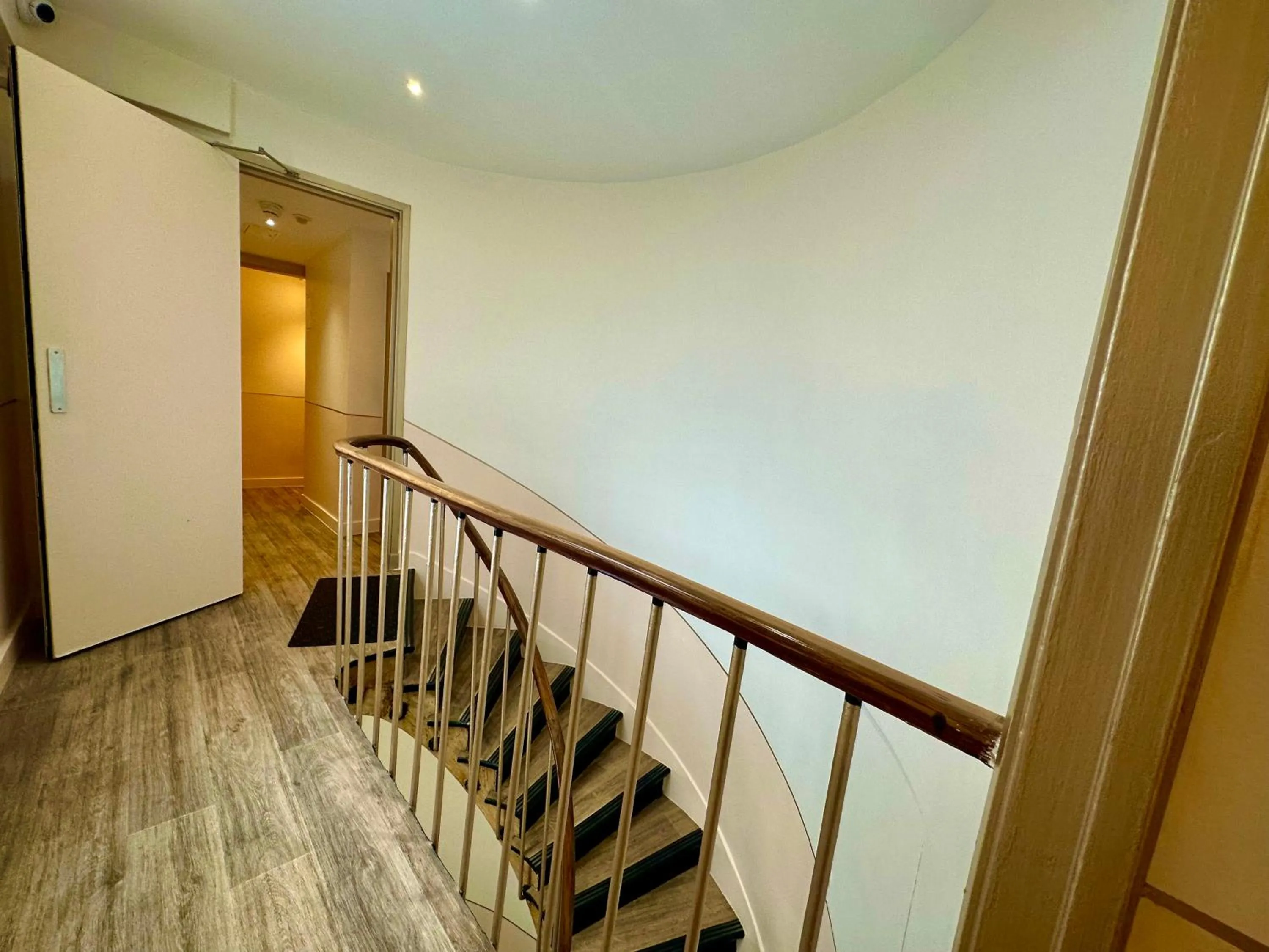 Property building in Hotel Nation Montmartre