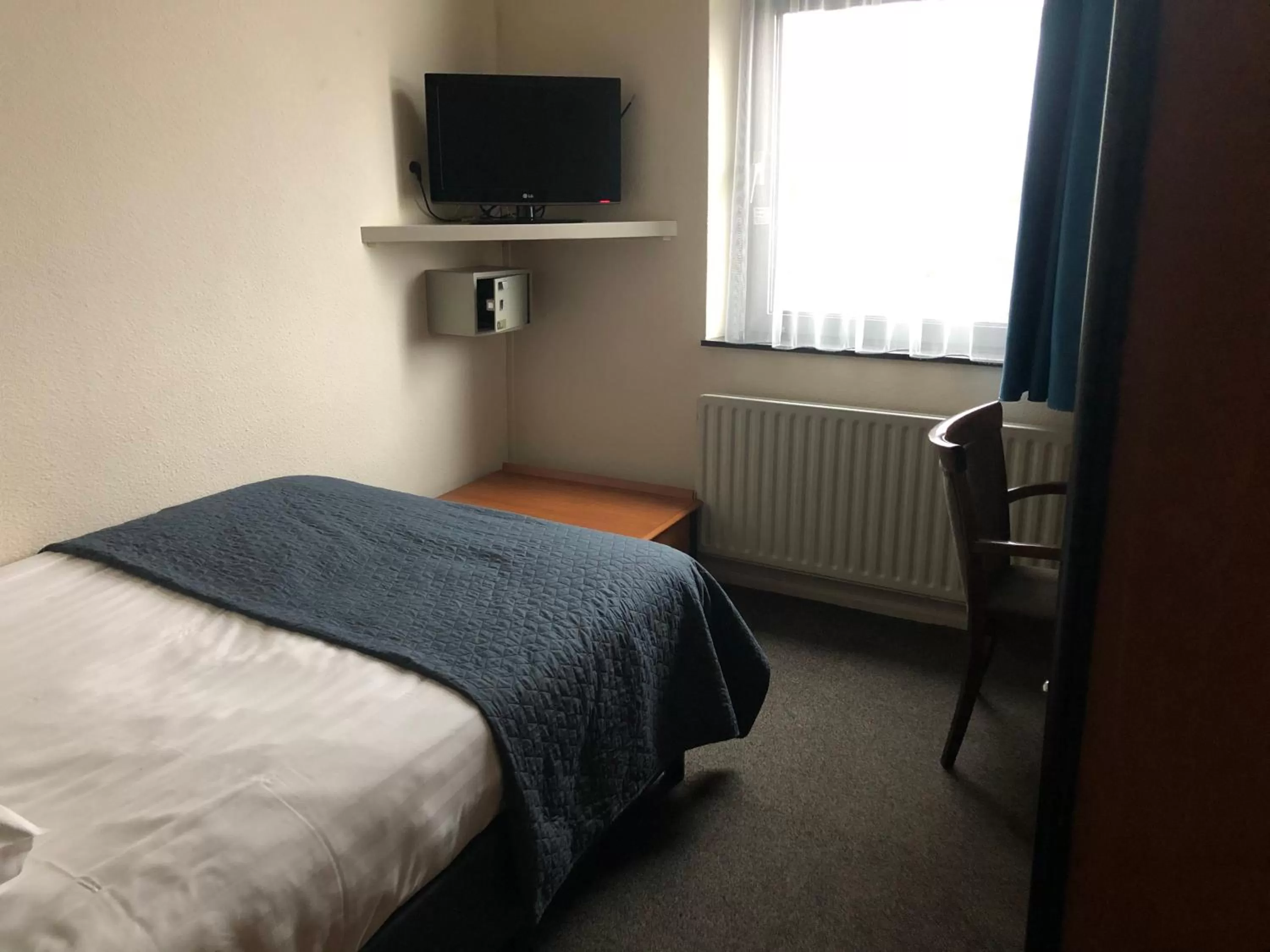 Bedroom, Bed in Hotel Wilhelmina