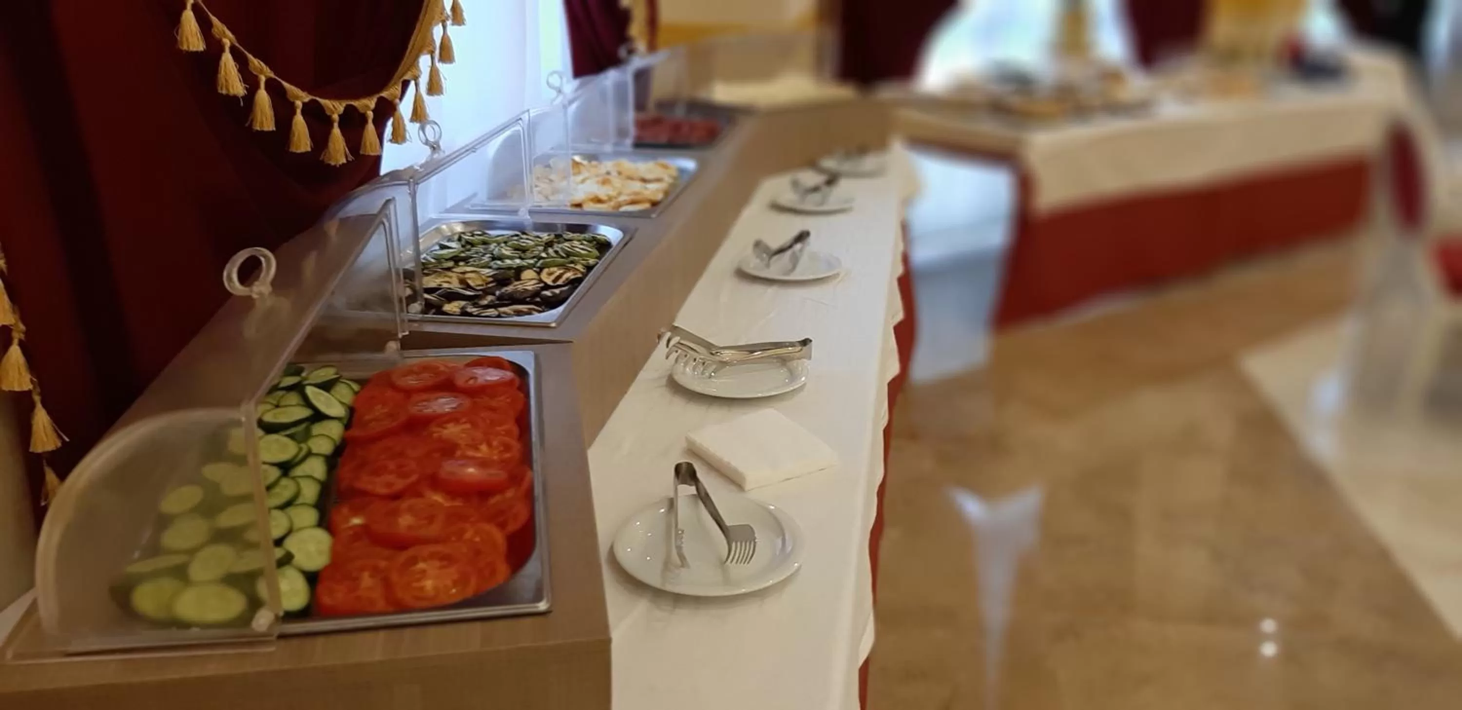 Food and drinks in Luani ARTE