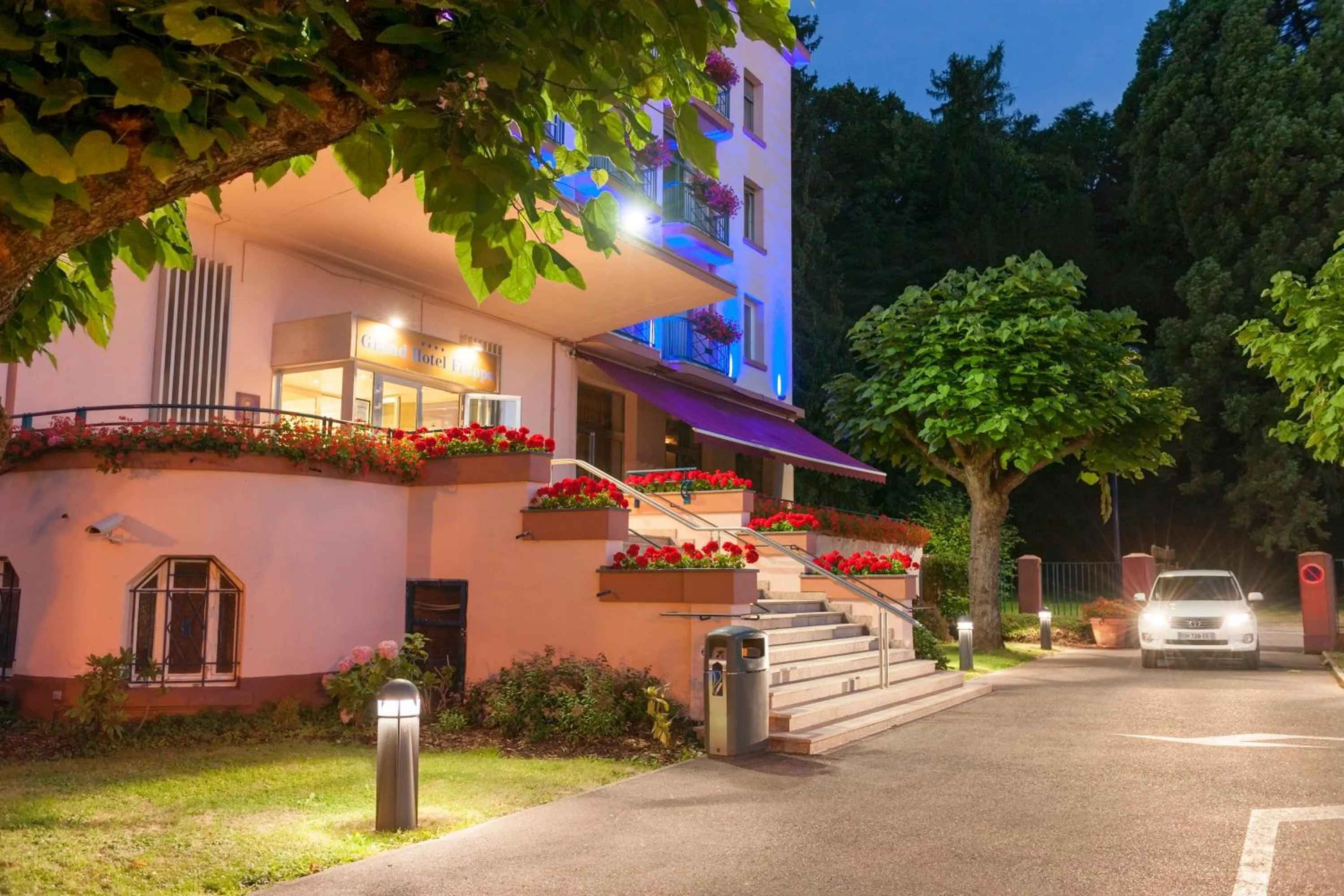 Facade/entrance in Grand Hôtel Filippo Strasbourg Nord