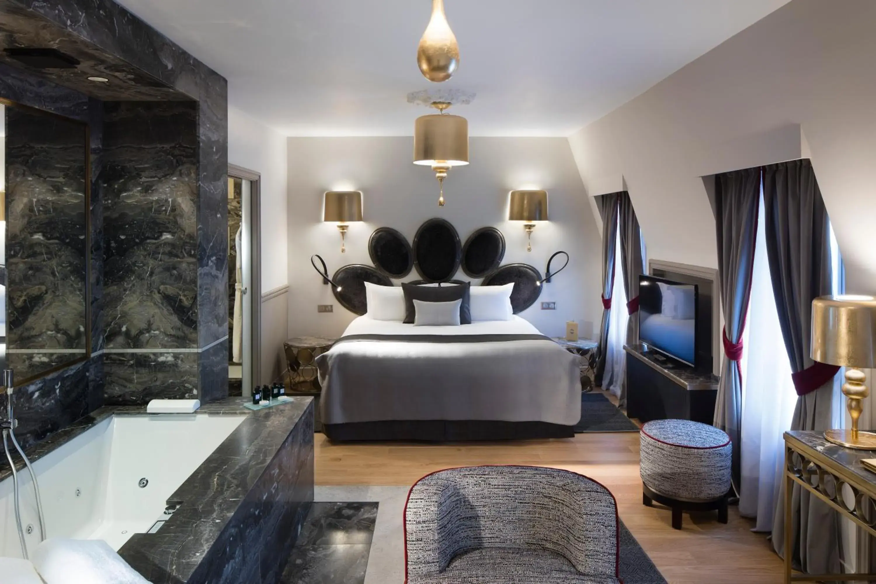 Junior Suite Rivoli in Hotel Lumen Paris Louvre Junior Suite Rivoli in Hotel Lumen Paris Louvre