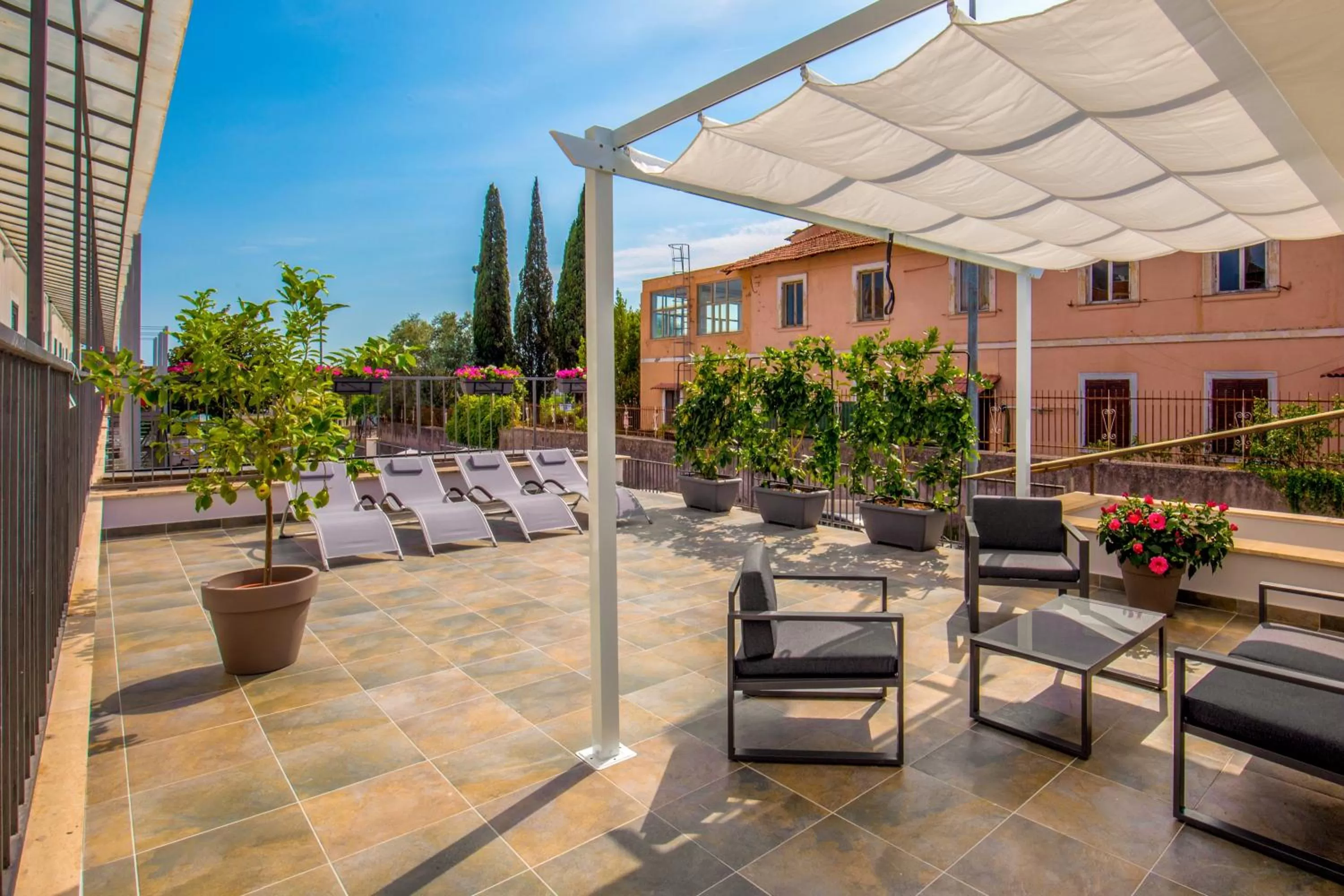 Solarium in Urban Garden Hotel