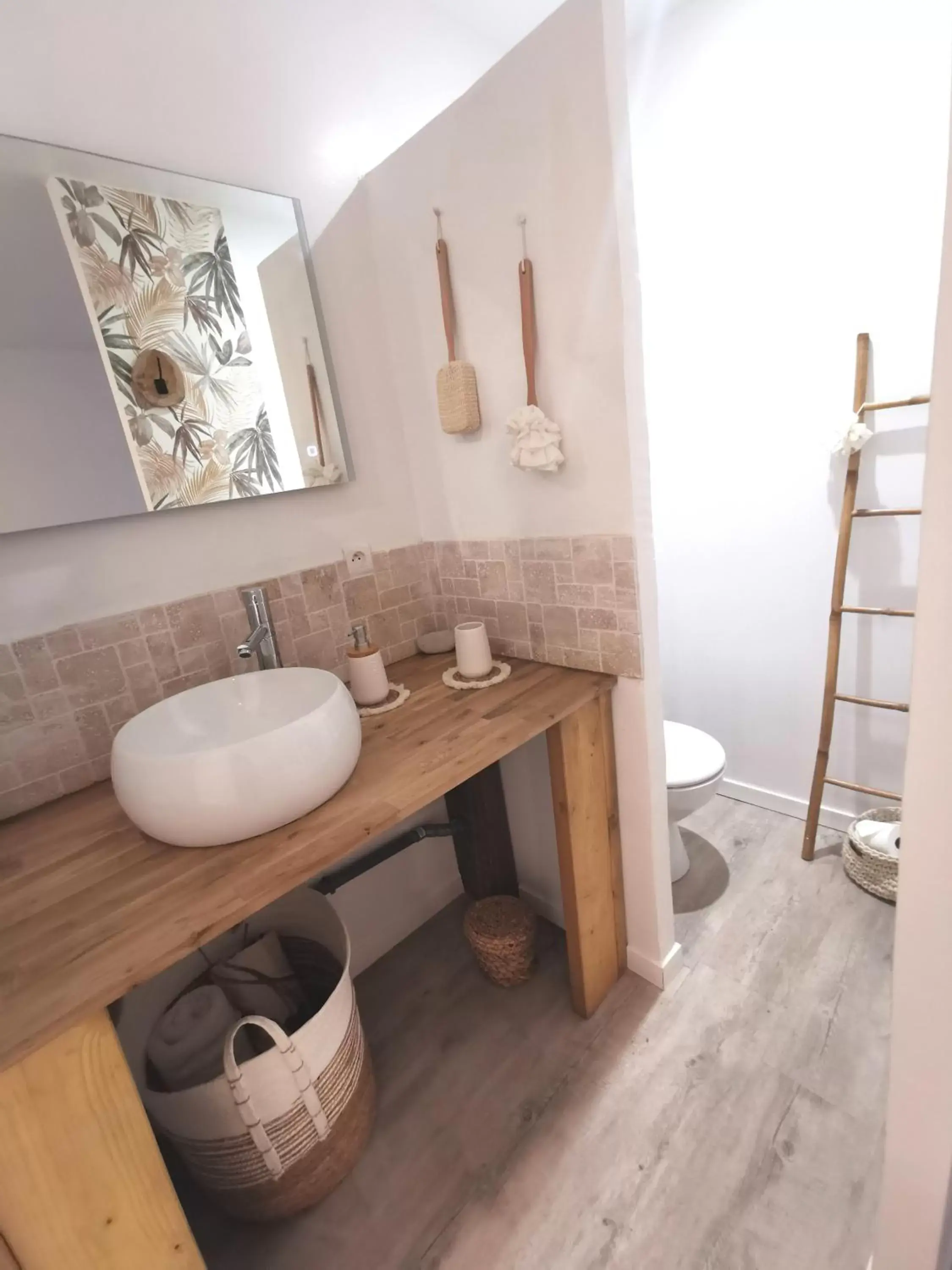 Double Room with Private Bathroom in Au Poème du Chêne Double Room with Private Bathroom in Au Poème du Chêne