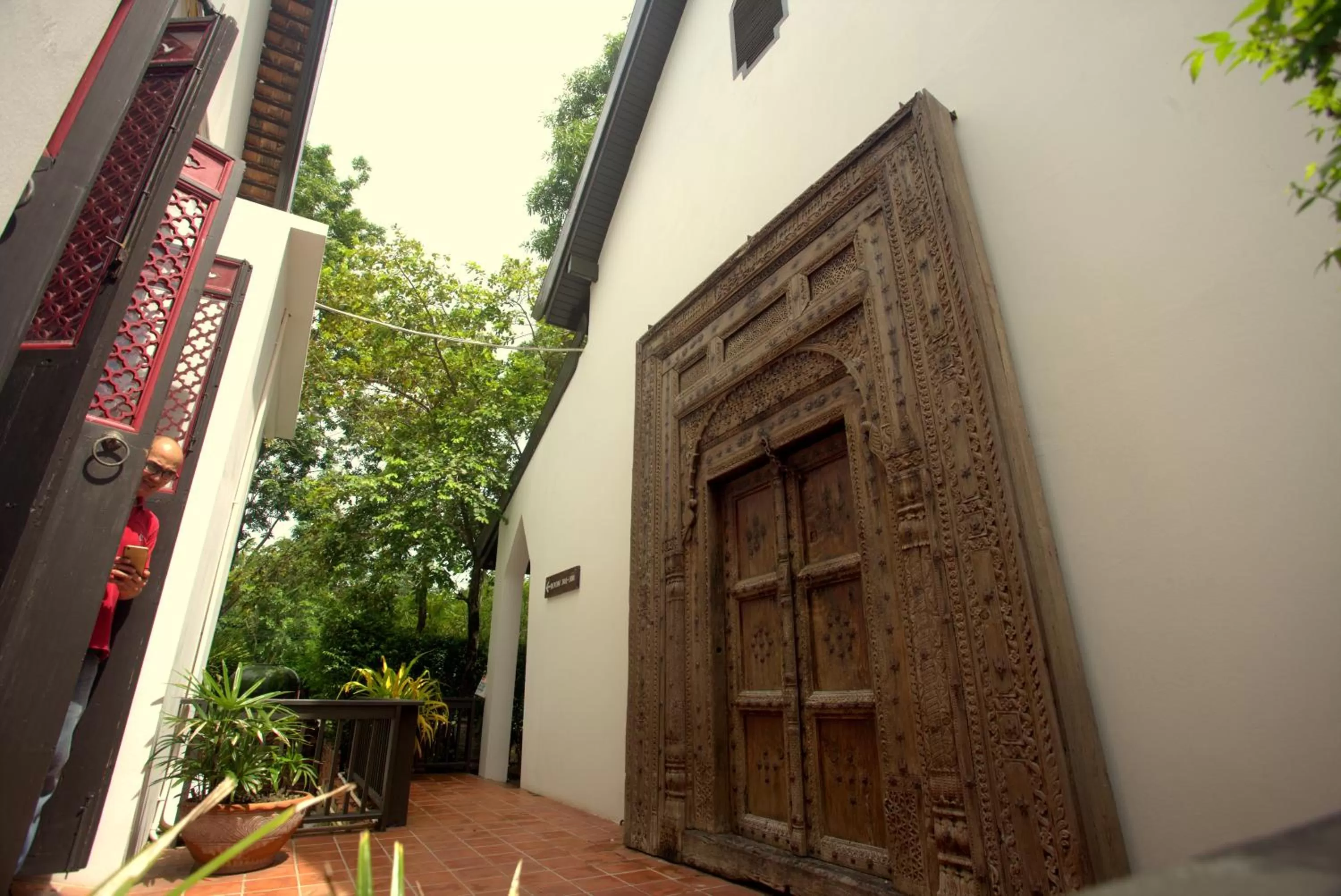 Facade/entrance in Tharaburi Resort