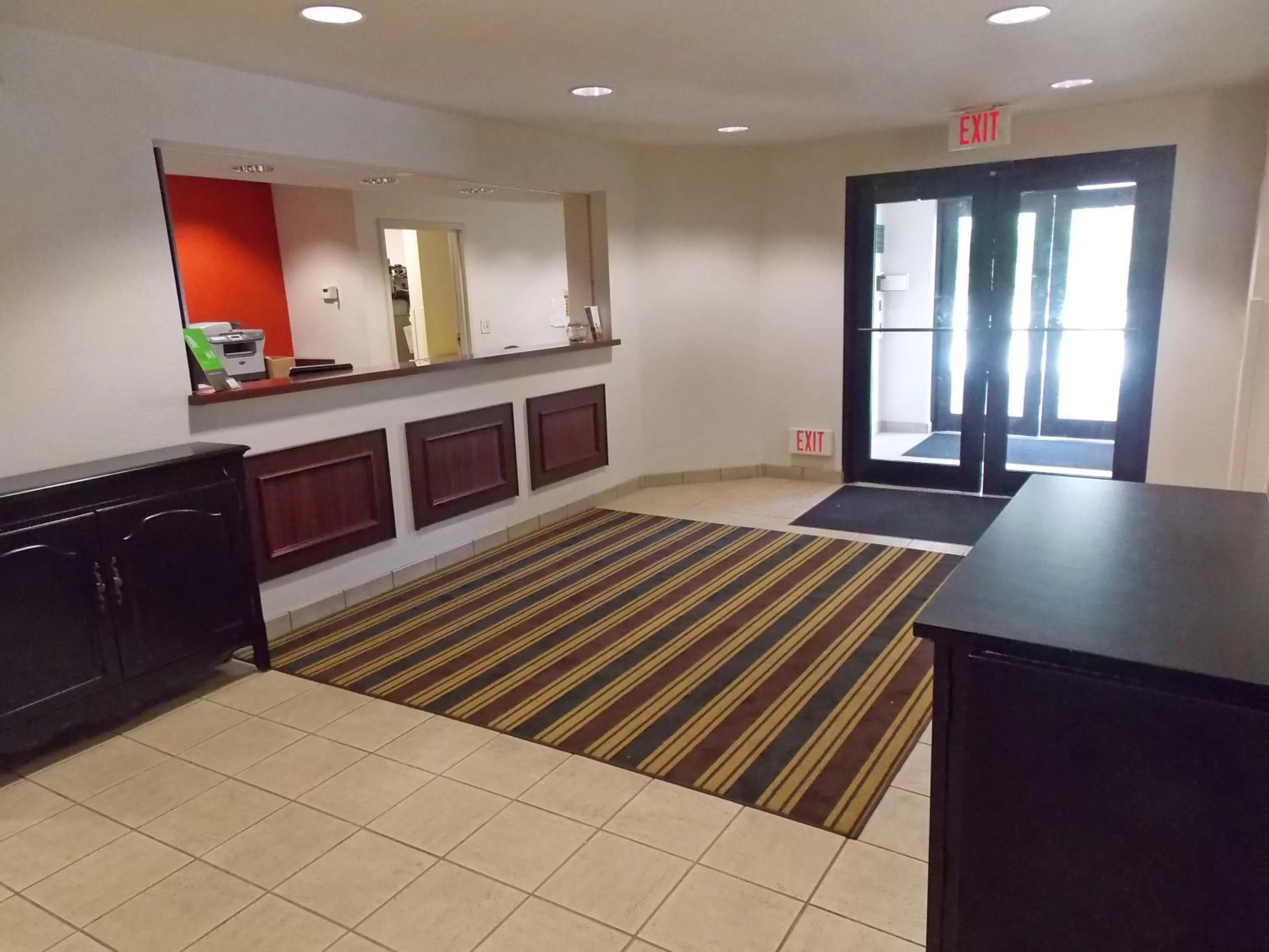 Lobby or reception in Extended Stay America Select Suites - Columbia - Stadium Blvd