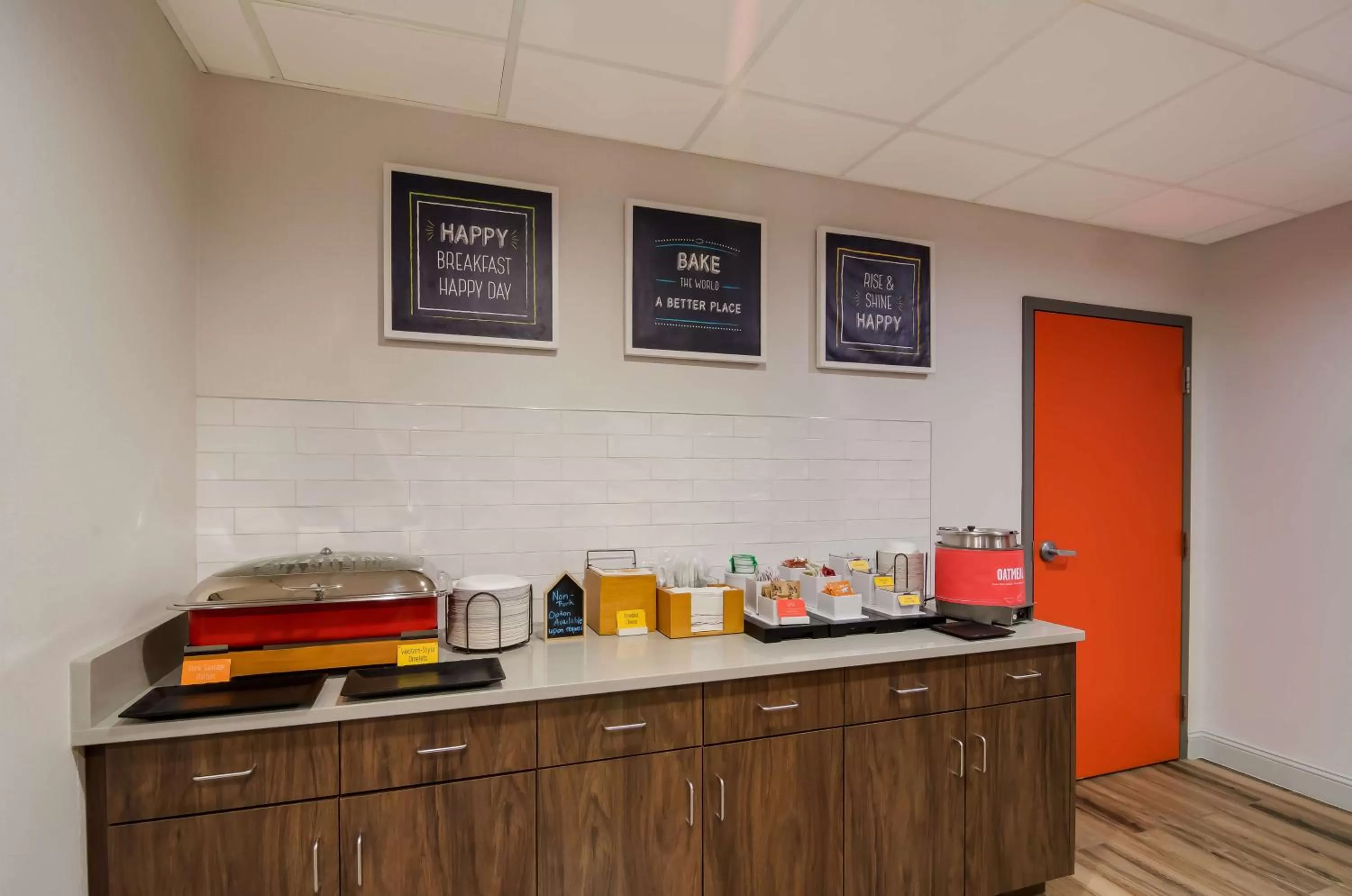 Breakfast in Hampton Inn Wilson Downtown