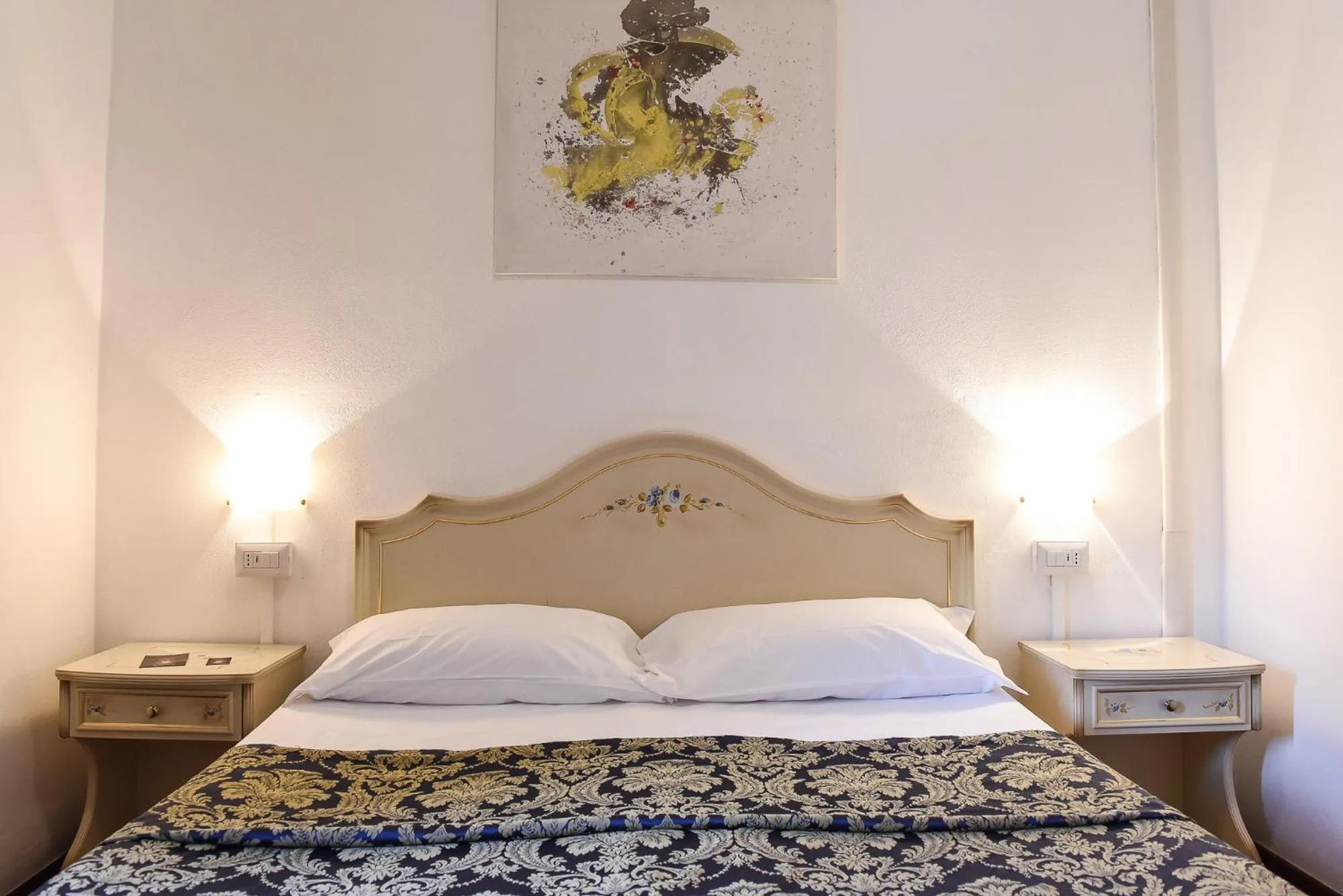 Bed in Hotel Terzo Crotto