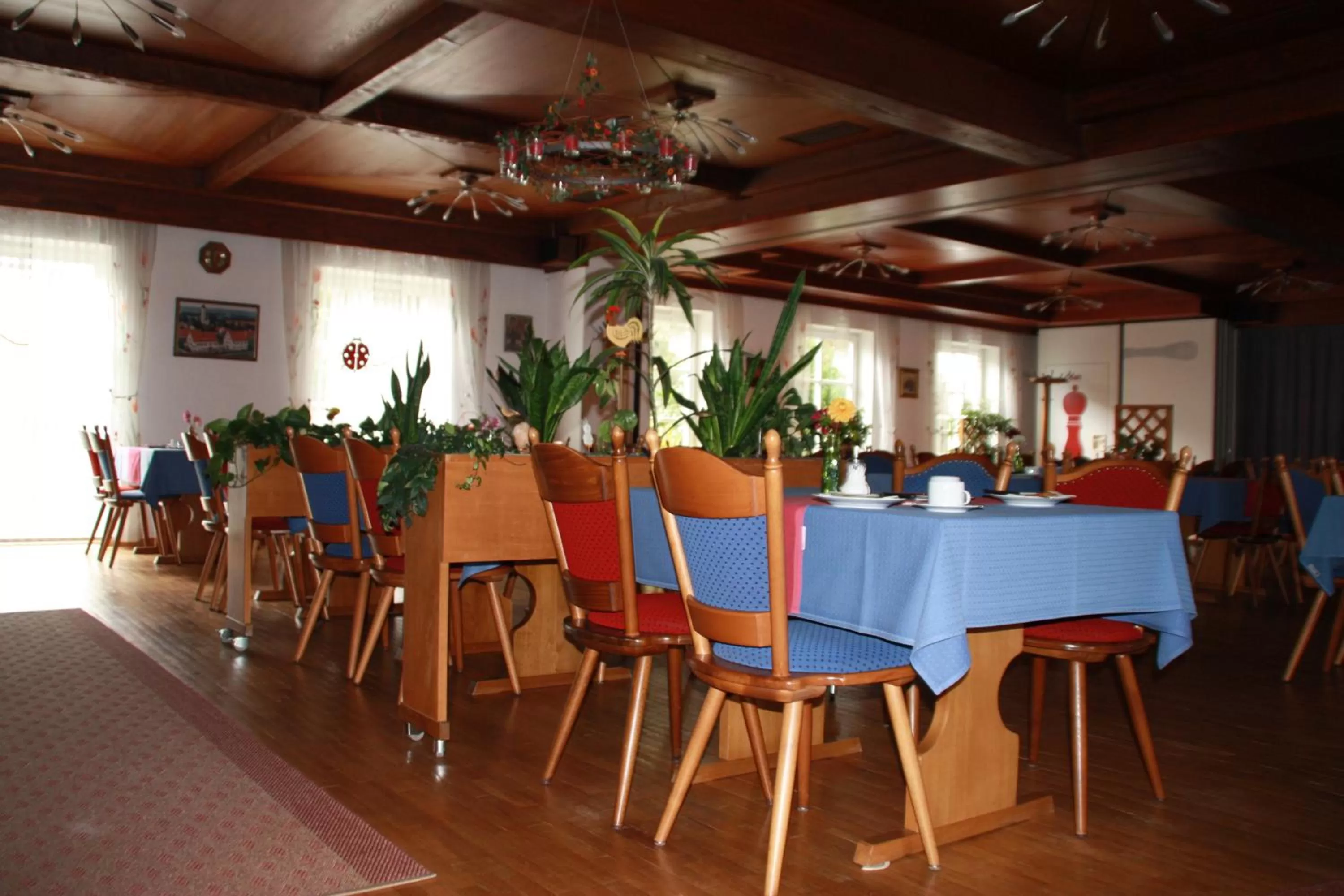 Restaurant/places to eat in Hotel Gasthaus Wangerhof