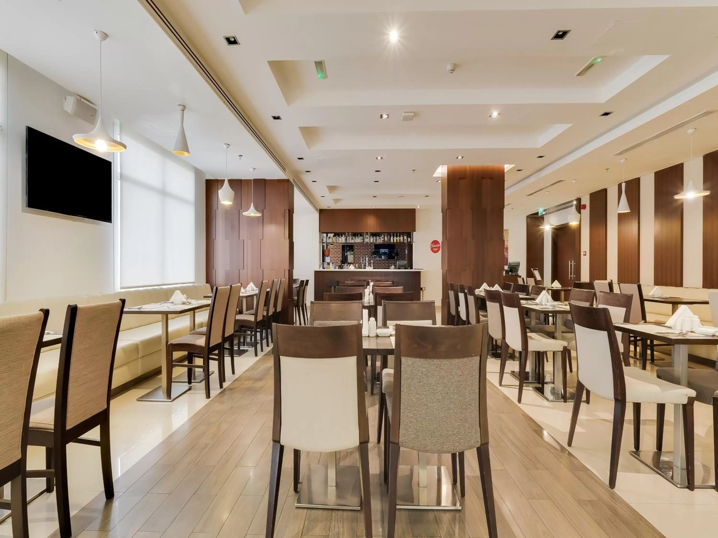 Restaurant/places to eat in Action Hotel Ras Al Khaimah