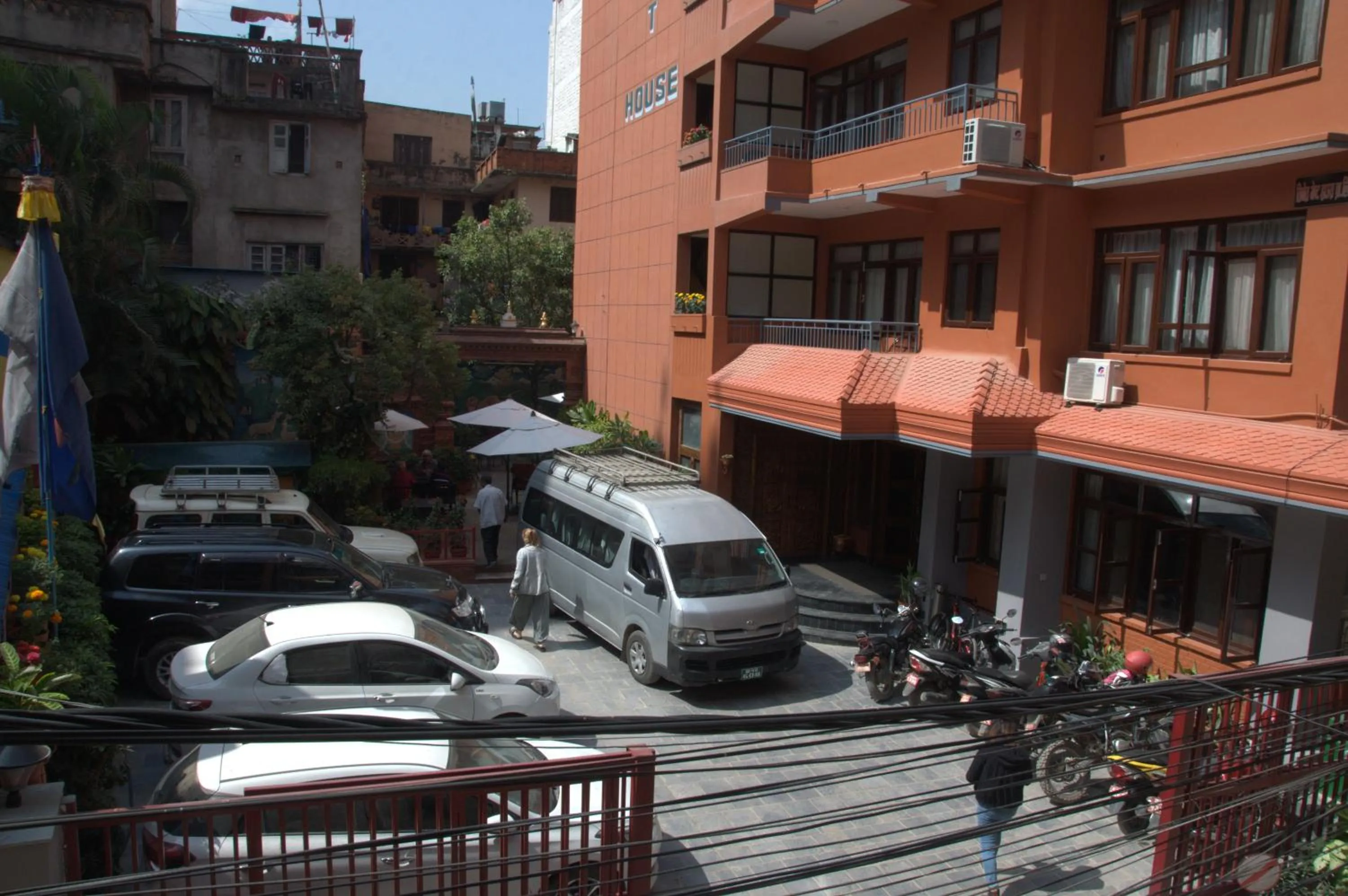 Facade/entrance in Tibet Guest House