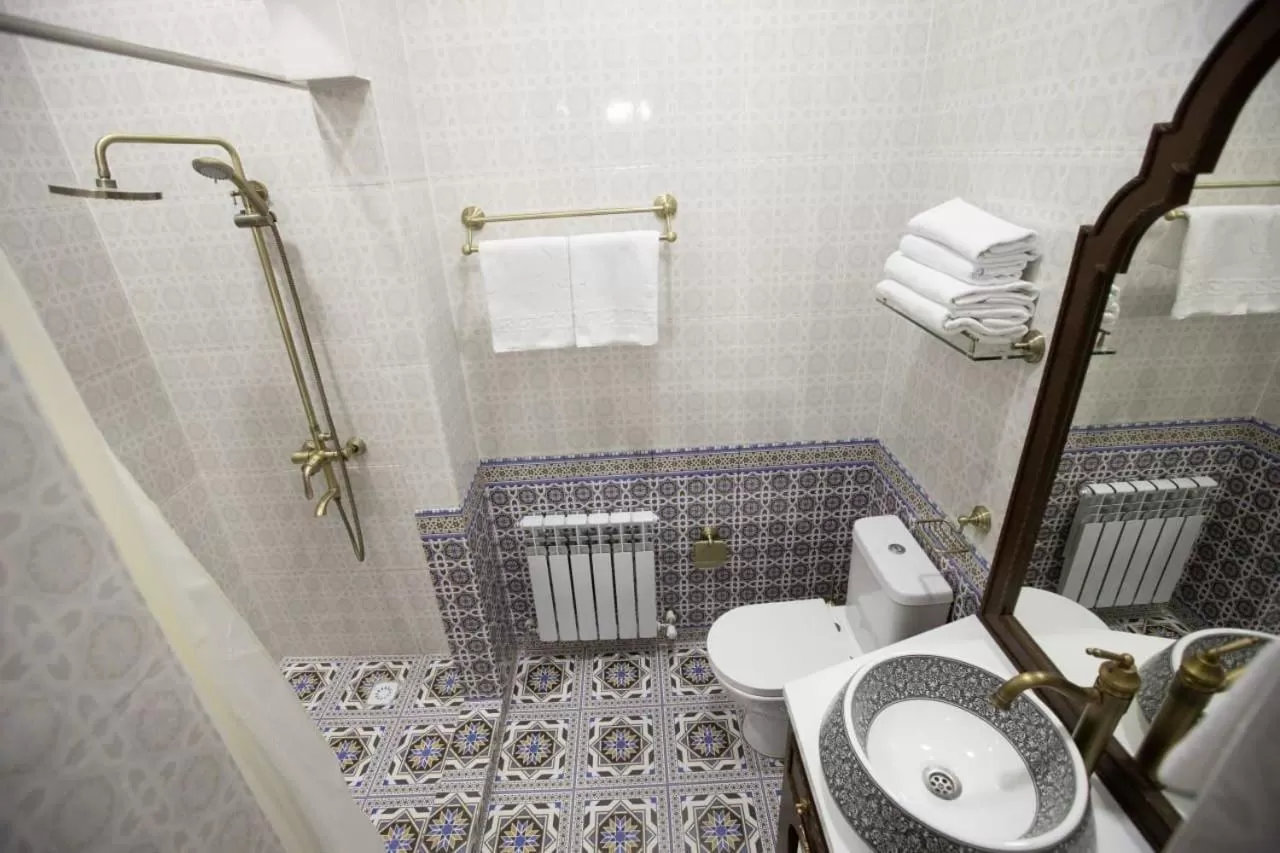 Decorative detail in The Shahar