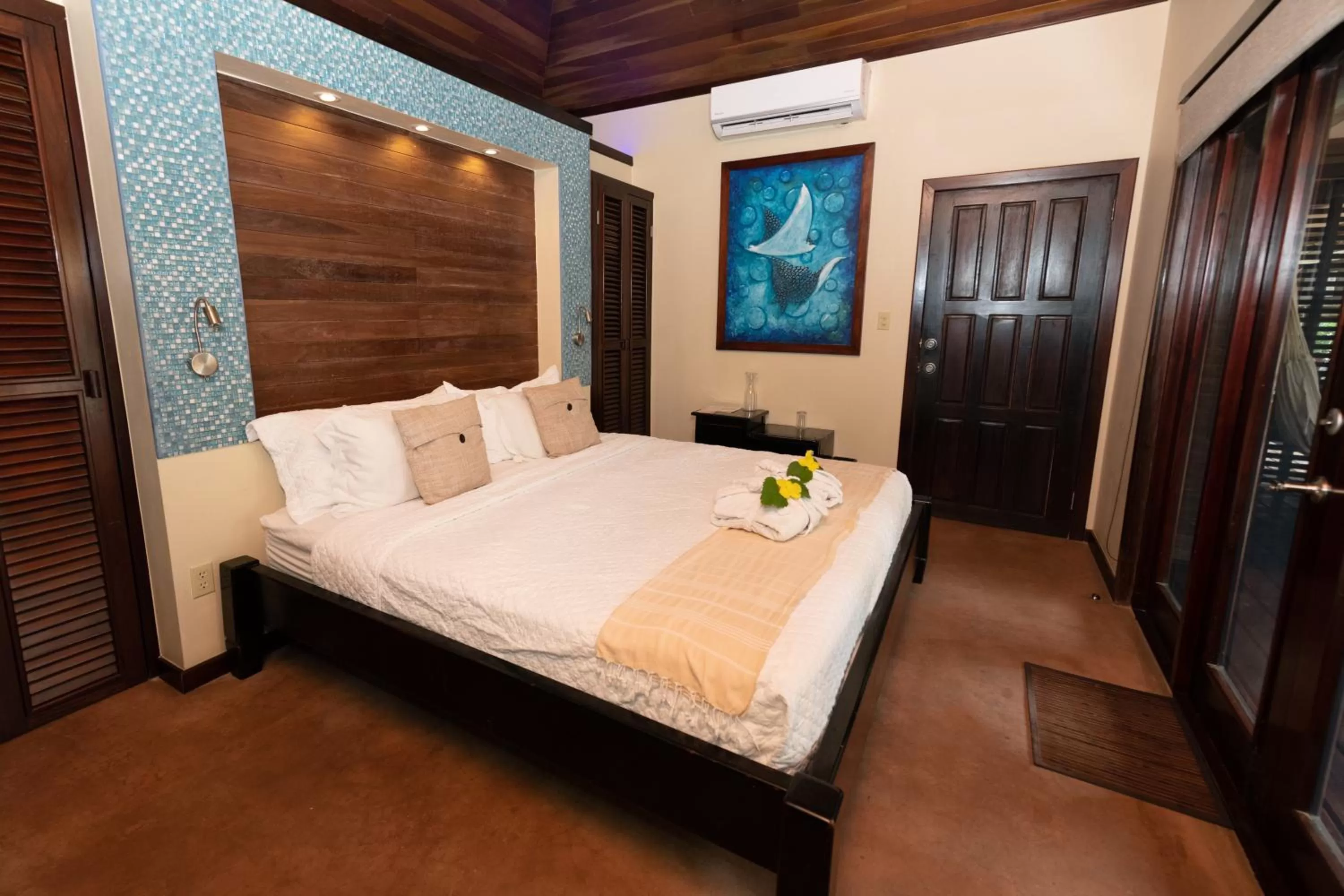 Bed in PUR Boutique Cabanas, Adults Only