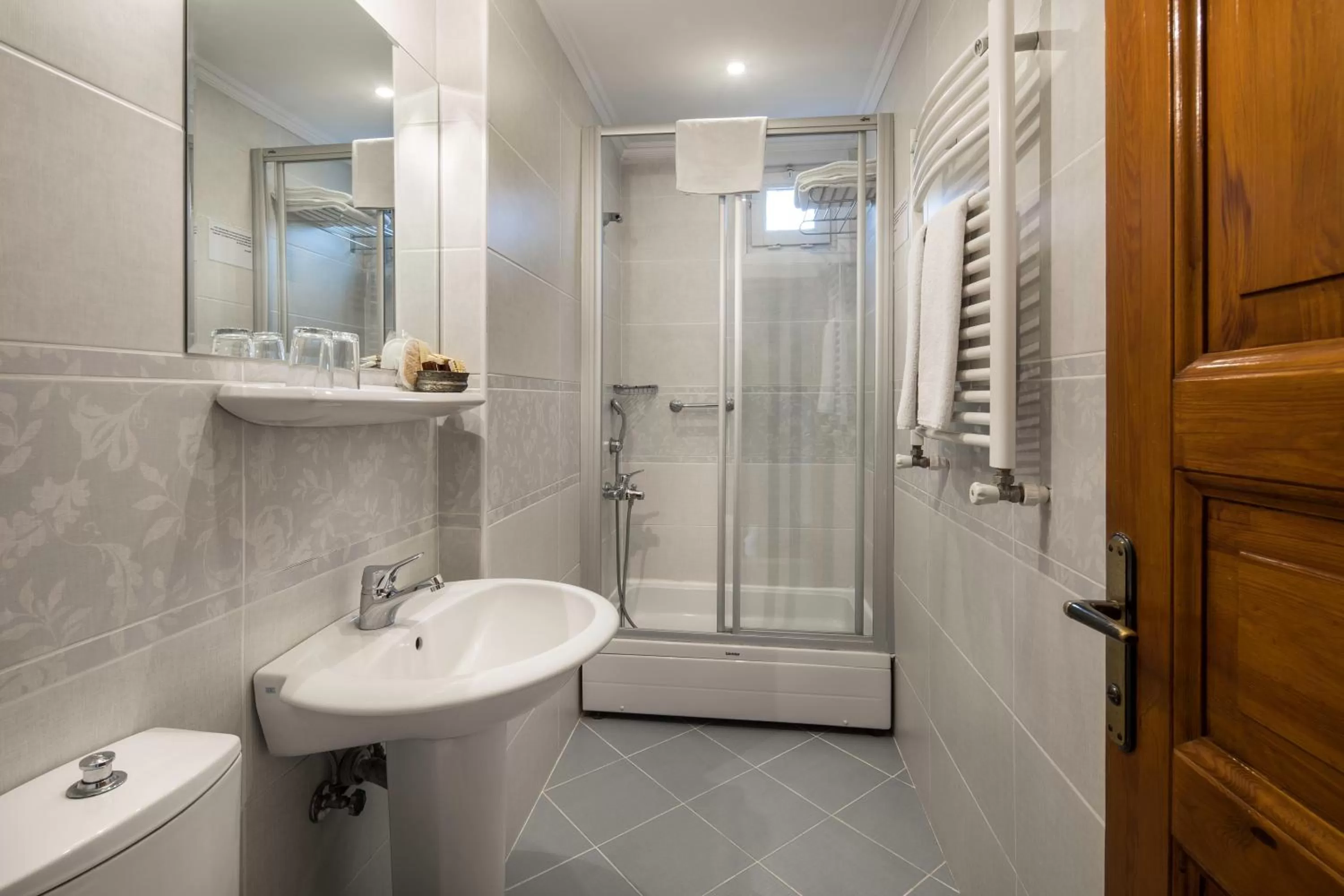 Bathroom in Hotel Sari Konak