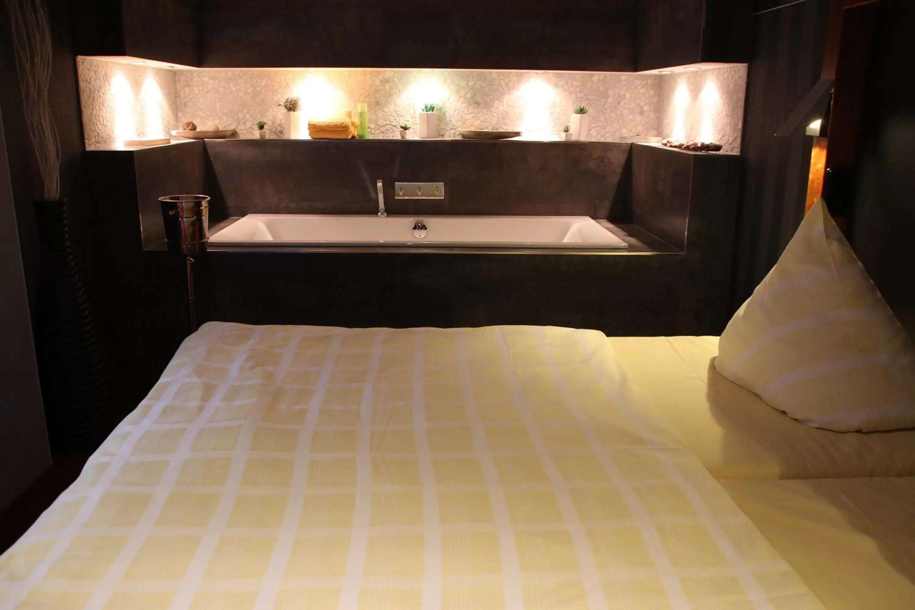 Superior Double Room - single occupancy in SL'otel - Das StadtHotel - voll Klimatisiert Superior Double Room - single occupancy in SL'otel - Das StadtHotel - voll Klimatisiert