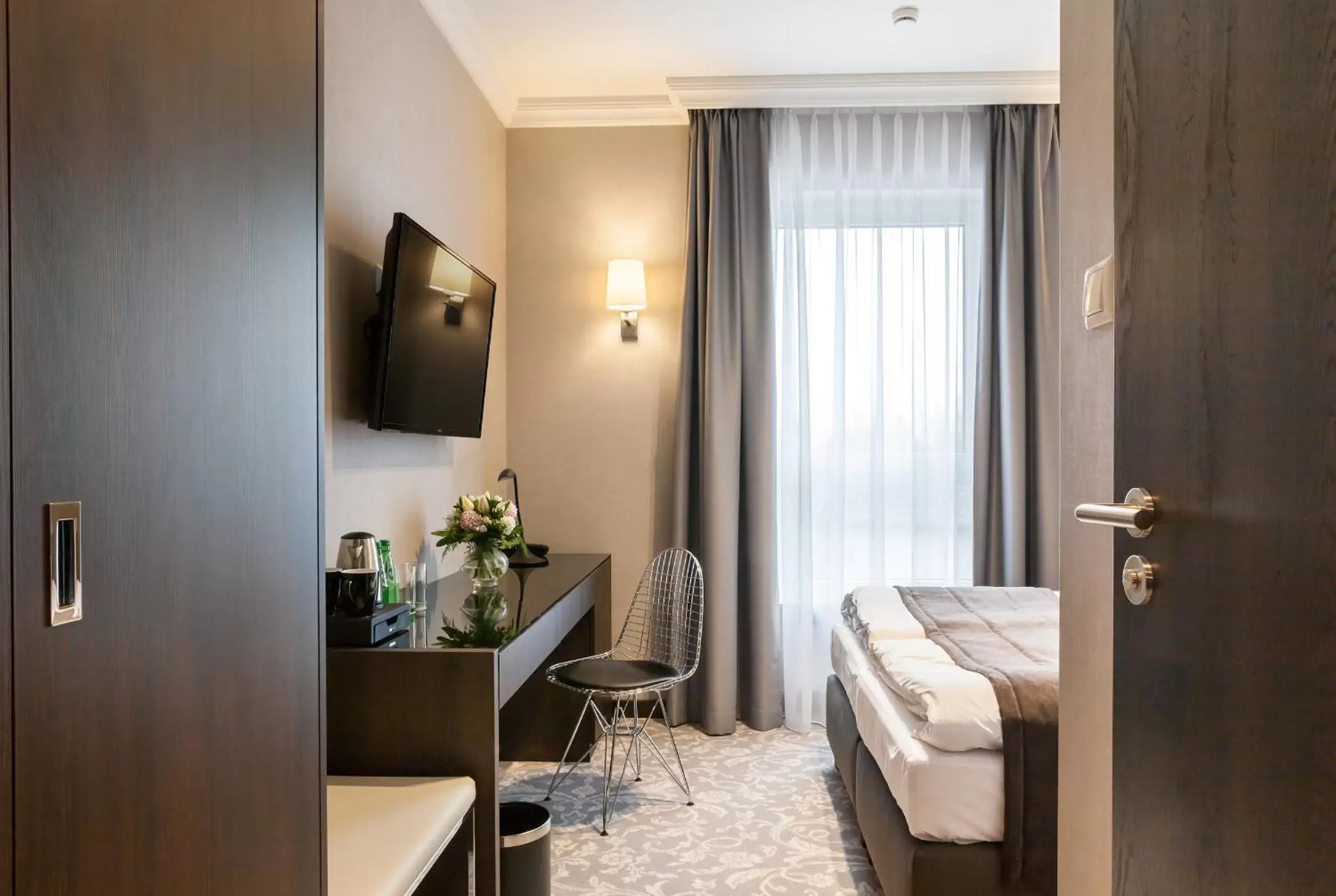 Standard Double or Twin Room in Hotel Mansor Standard Double or Twin Room in Hotel Mansor