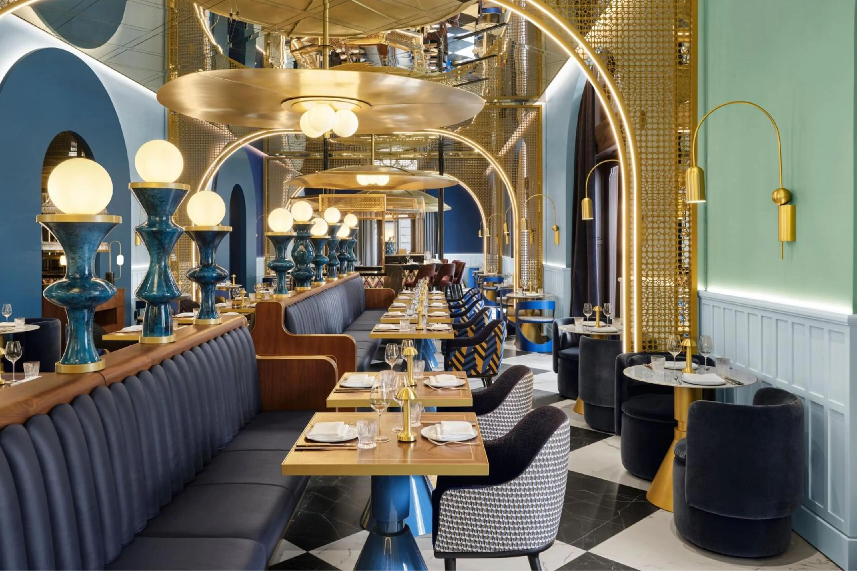 Restaurant/places to eat in W Budapest