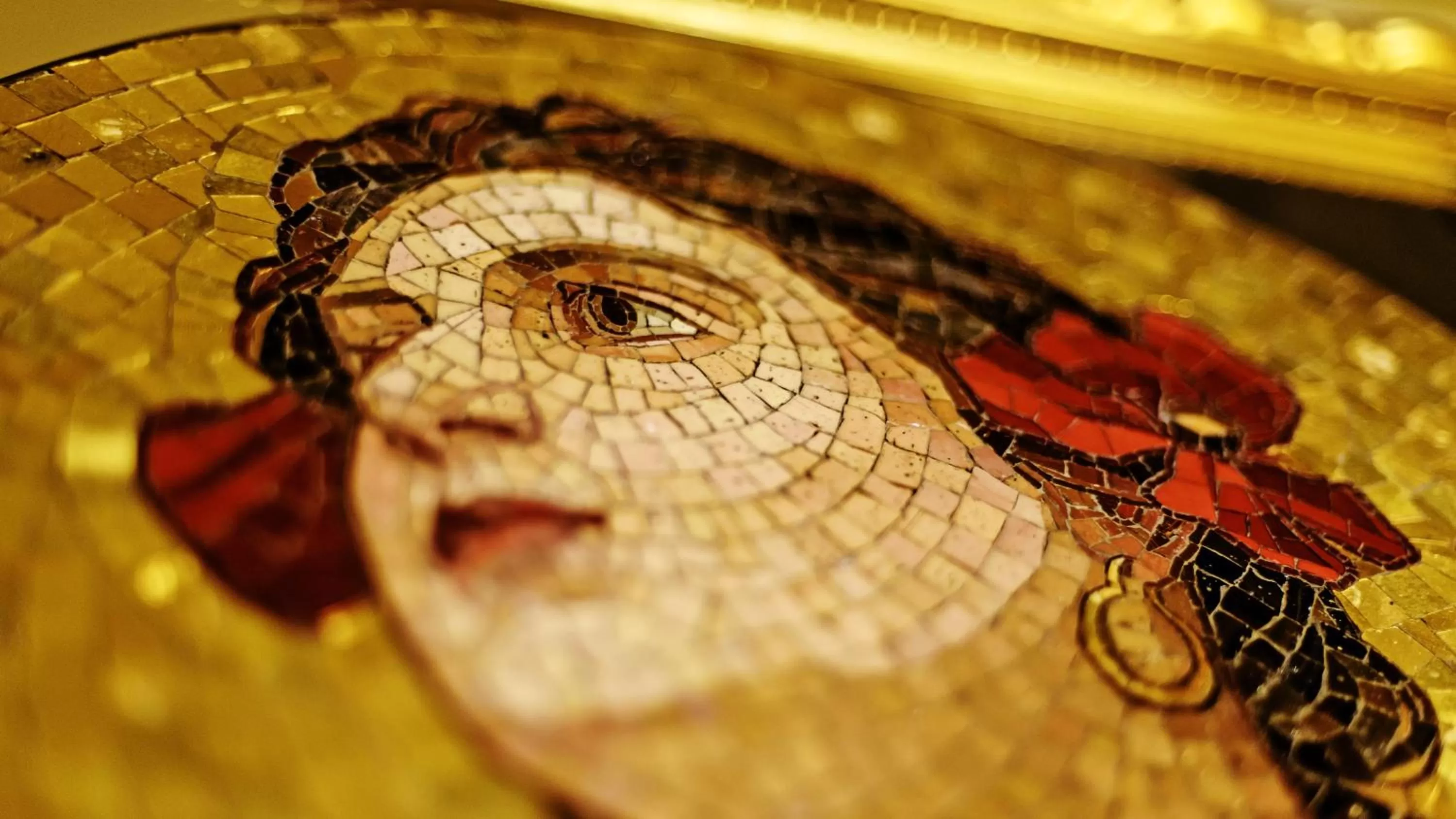 Decorative detail in Grandezza Hotel Luxury Palace