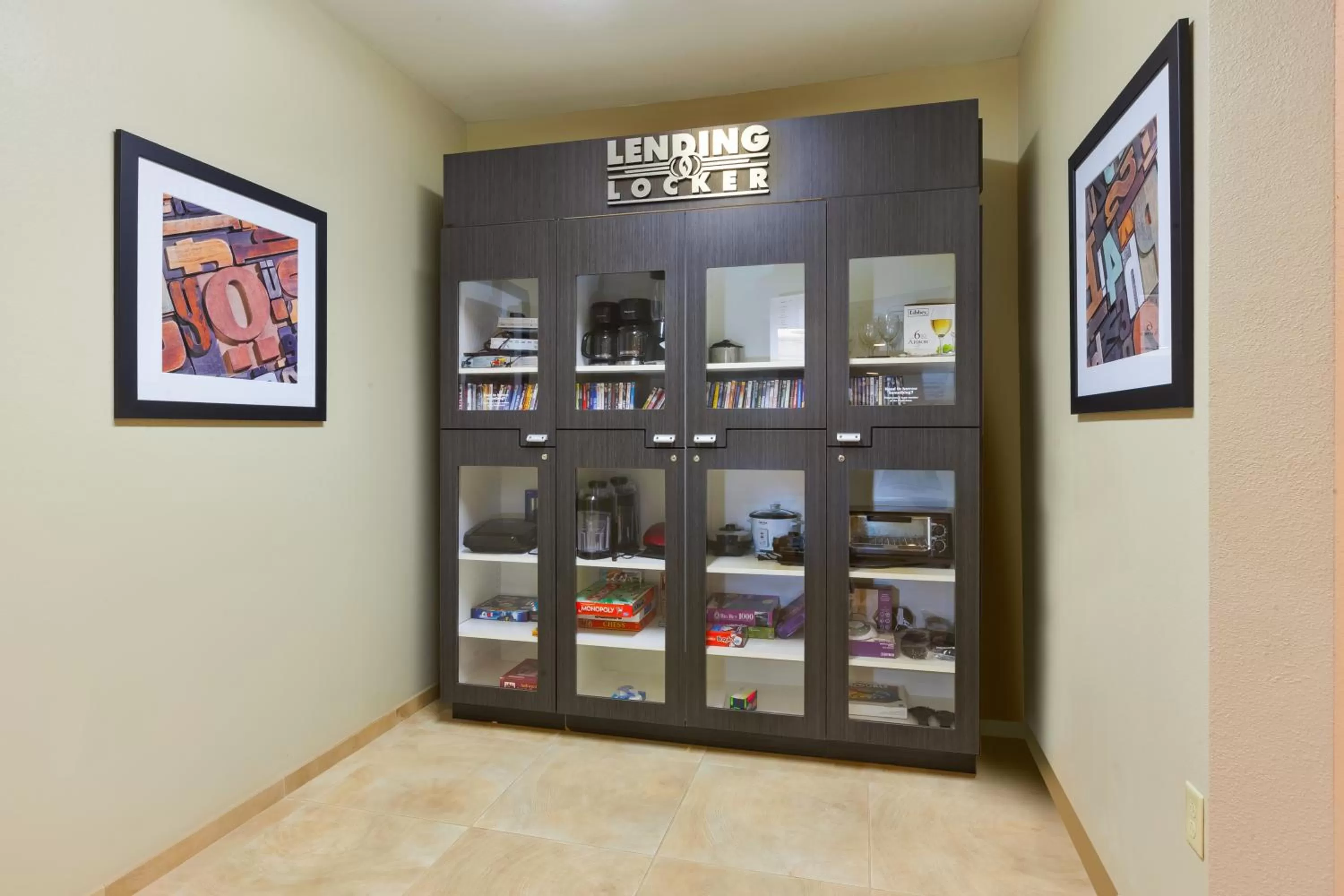 Entertainment in Candlewood Suites Washington North by IHG