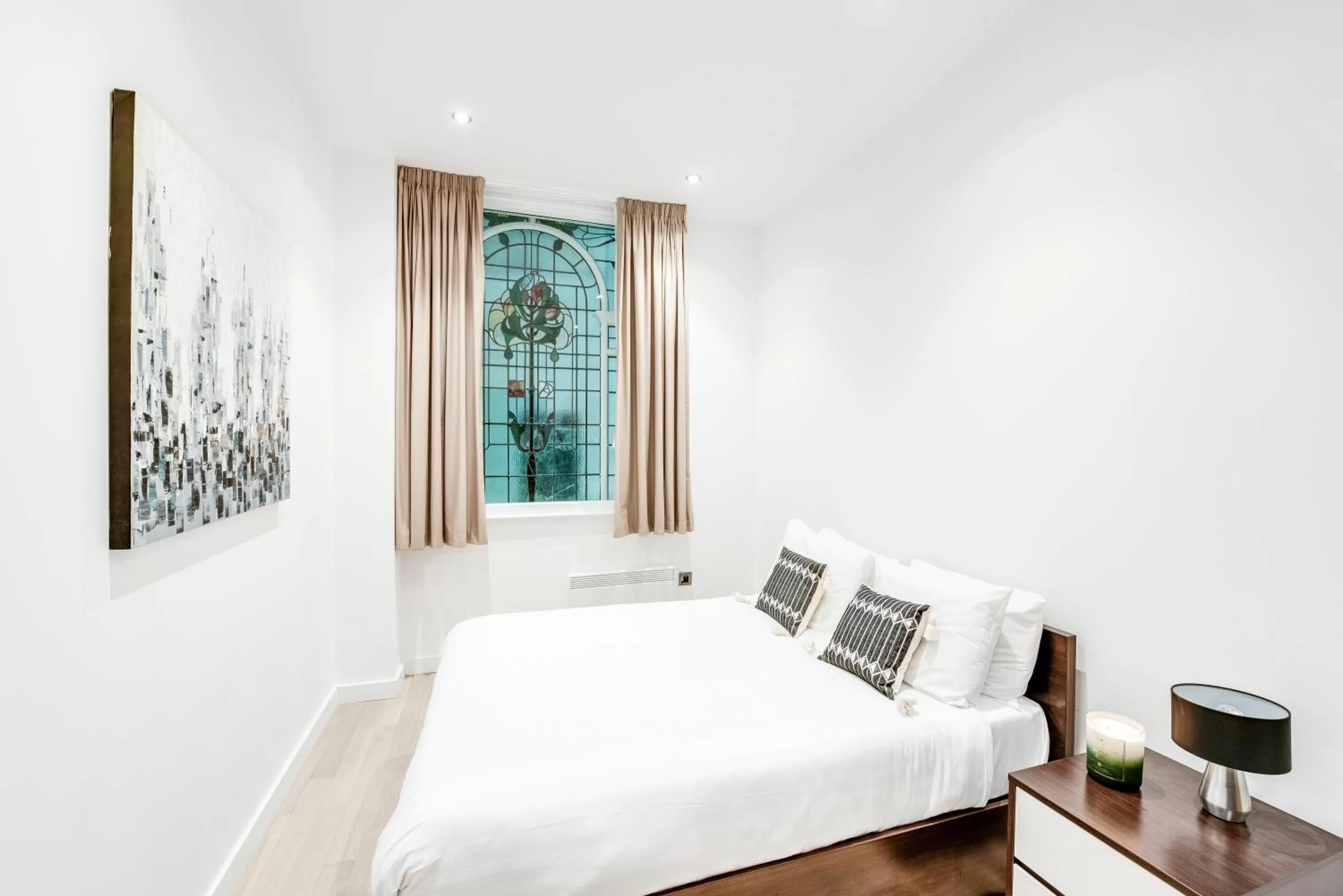 Bedroom, Bed in Terlon Apartments