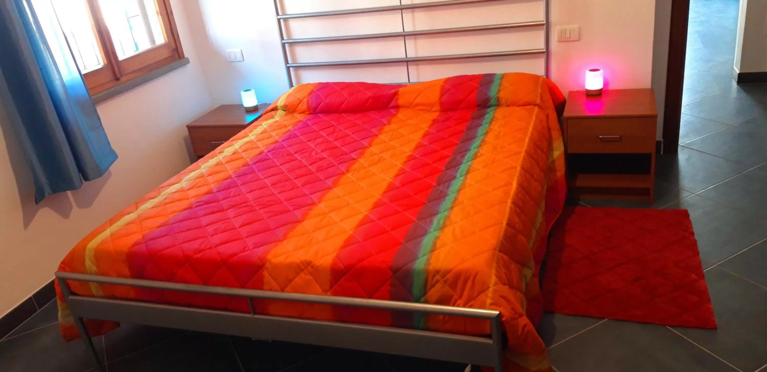 Photo of the whole room, Bed in B&B Des Artistes