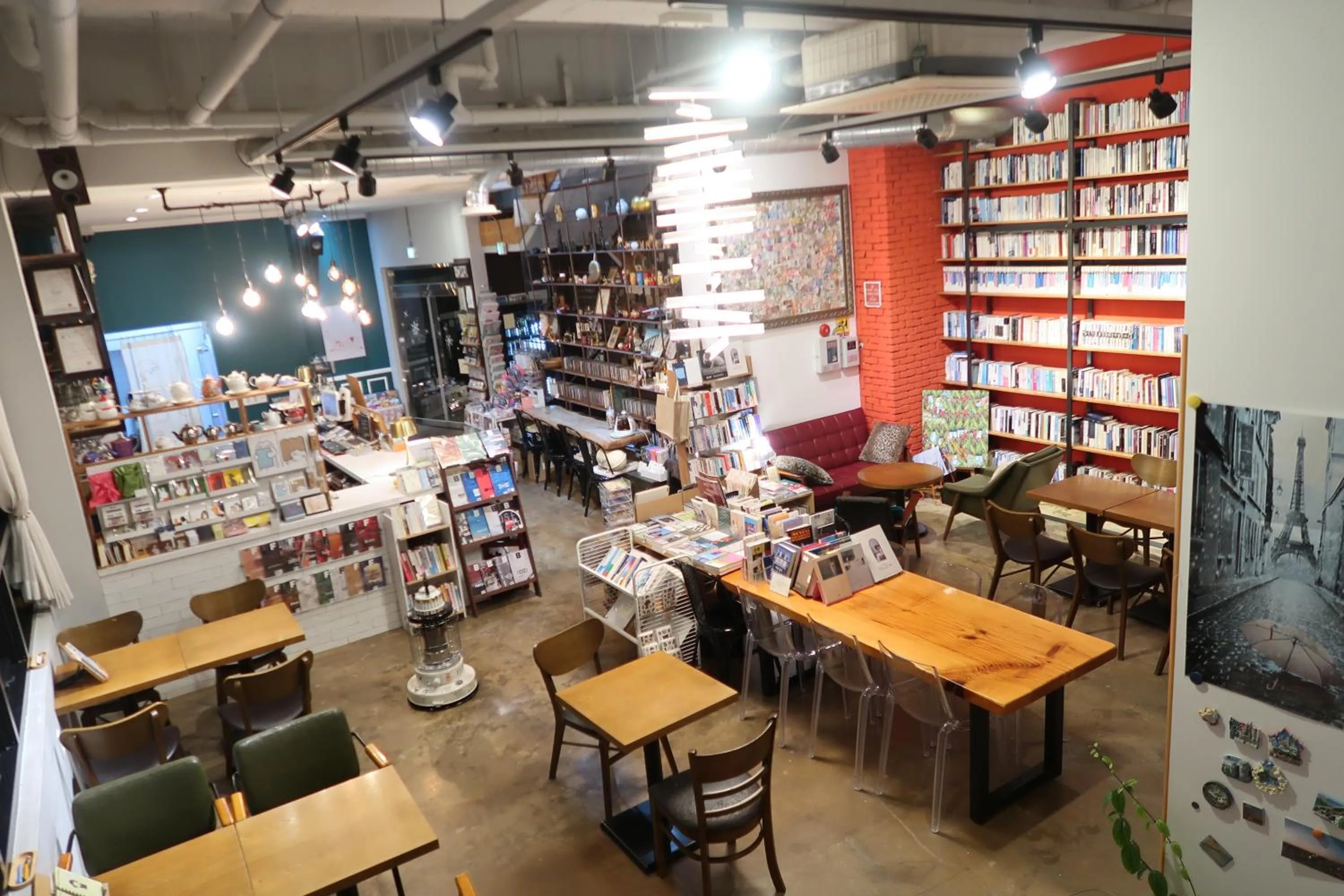 Restaurant/places to eat in Andong Poong-gyung HOSTEL n LIBRARY