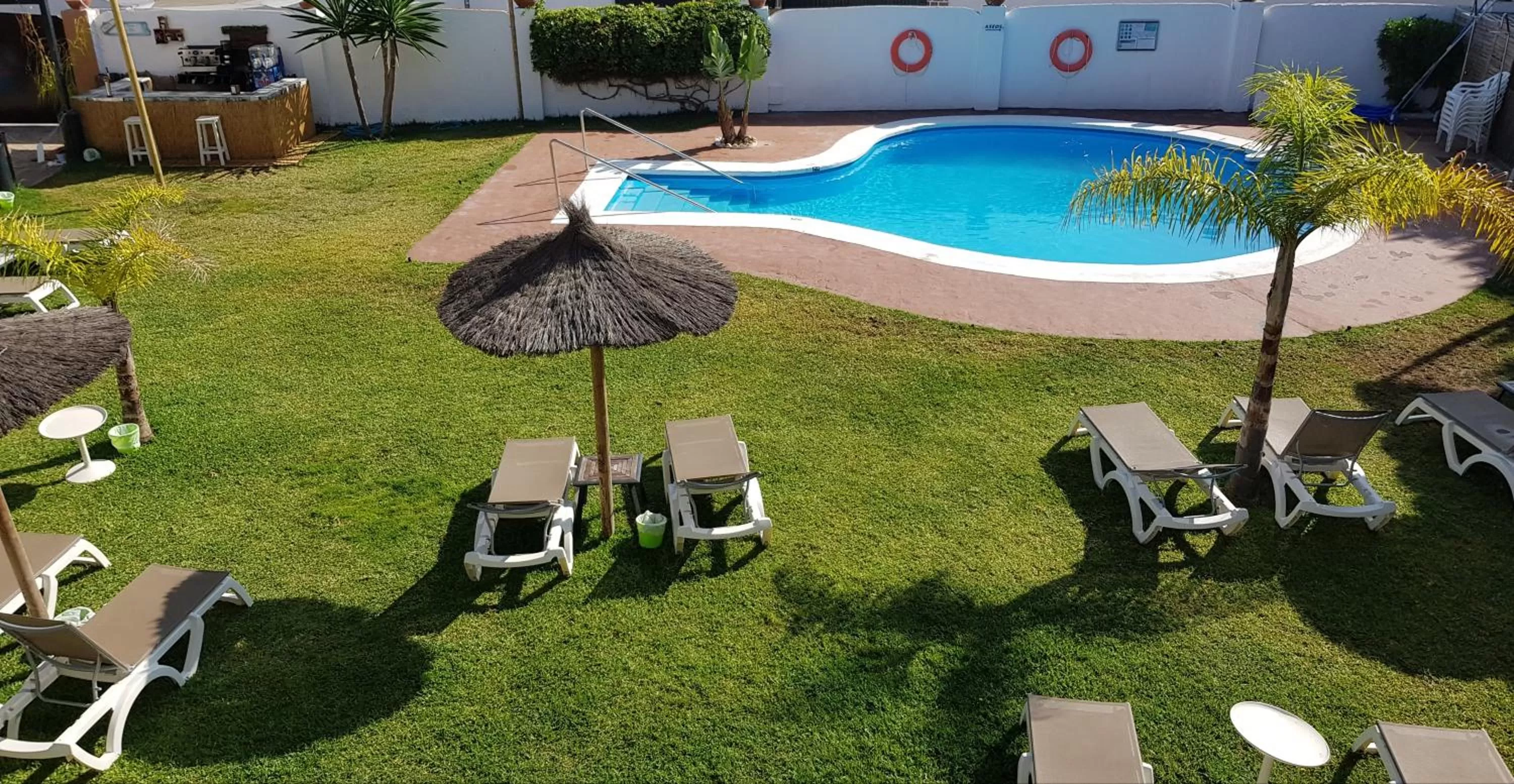 Swimming pool in Campomar Playa