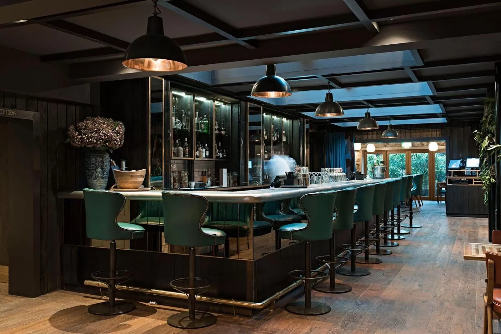 Lounge or bar in The Falstaff in Canterbury