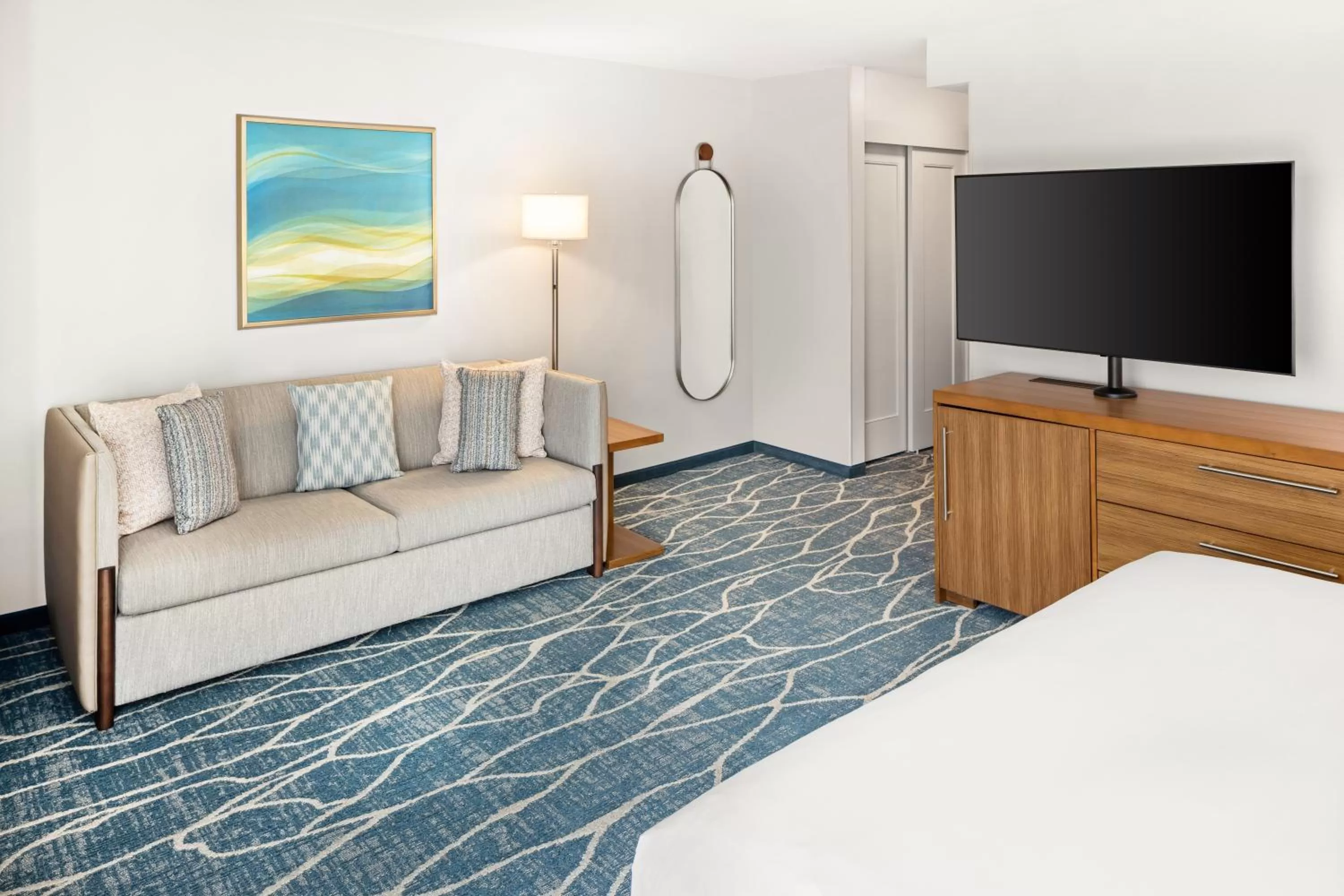 Seating area, Bed in Hyatt Place Waikiki Beach