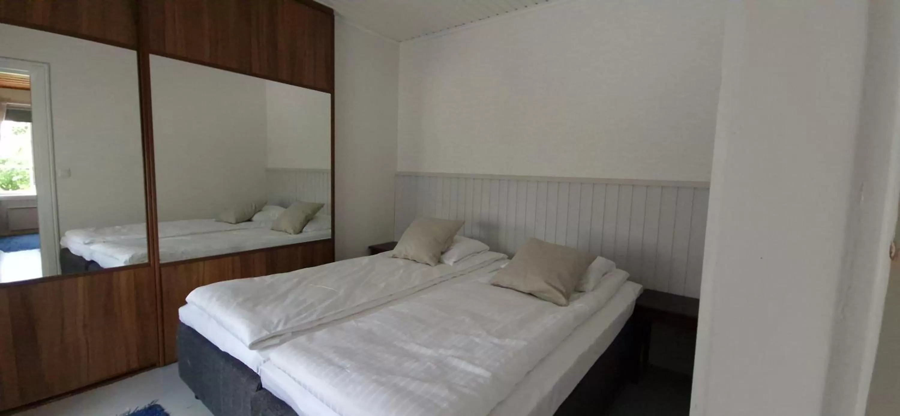 Bed in Tiittalan Kartano