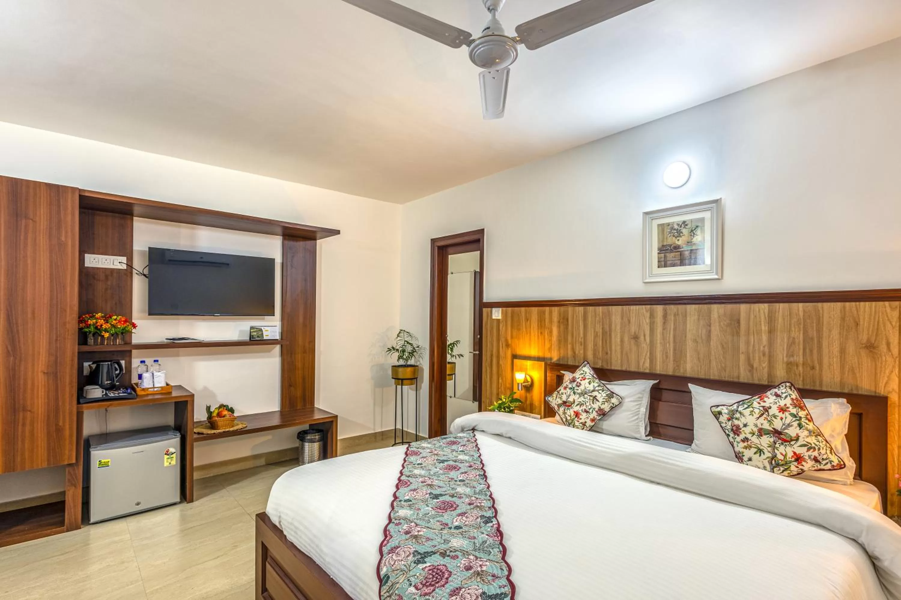 TV and multimedia in Neer Ganga Resorts