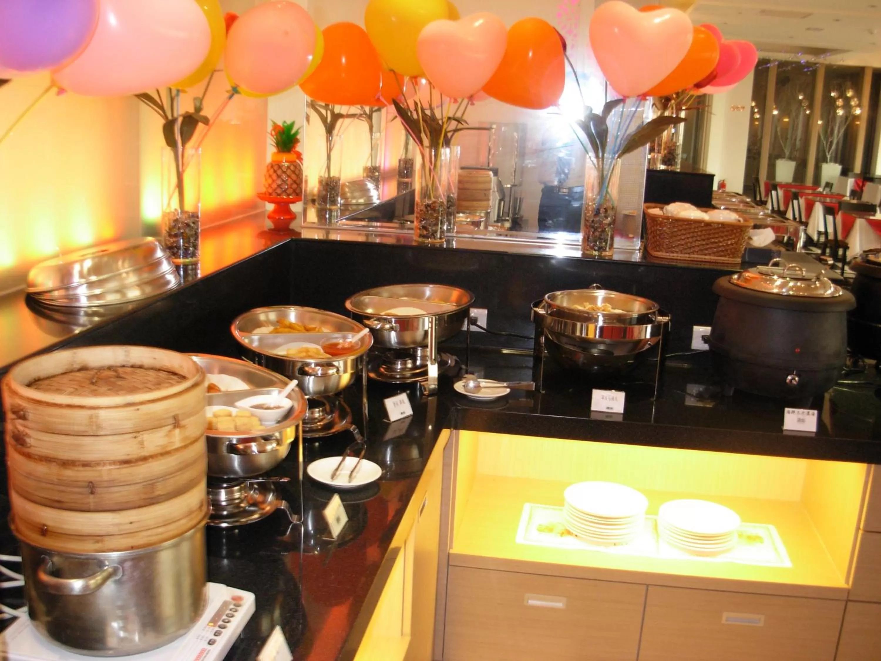 Restaurant/places to eat in Dryad Motel