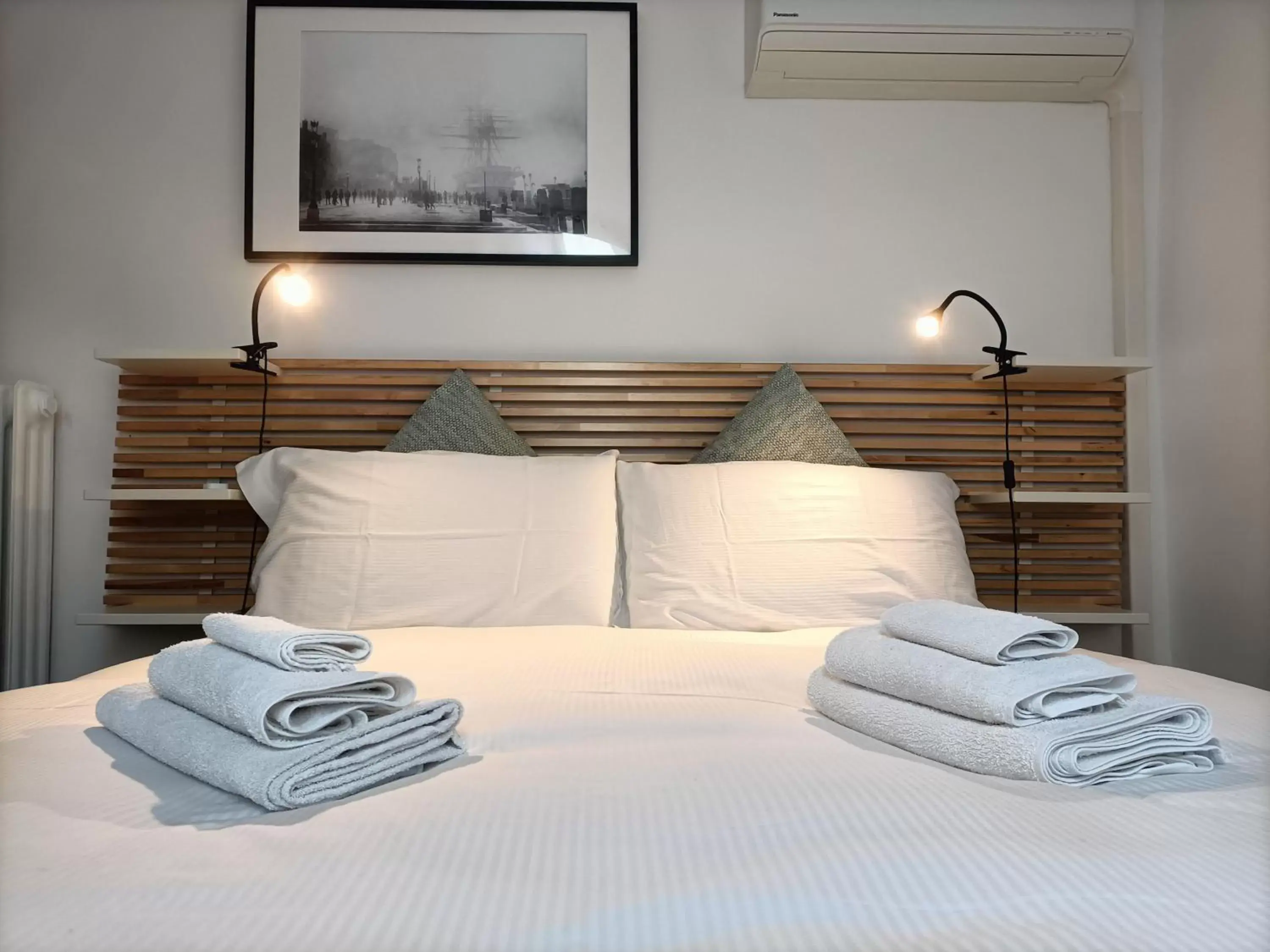 Single Room with Shared Bathroom in San Giacomo Venezia Single Room with Shared Bathroom in San Giacomo Venezia