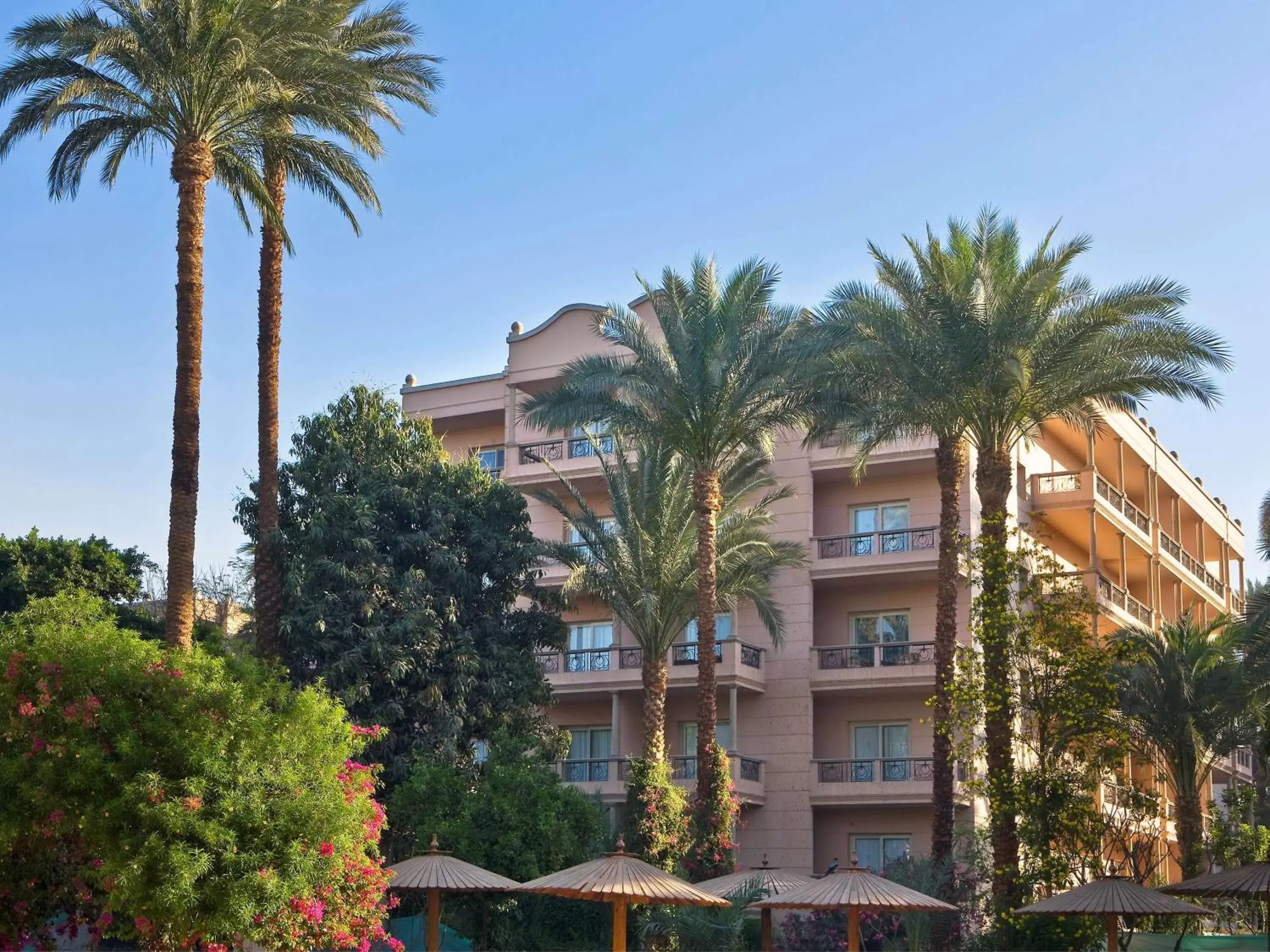 Pavillon Winter Luxor Pavillon Winter Luxor