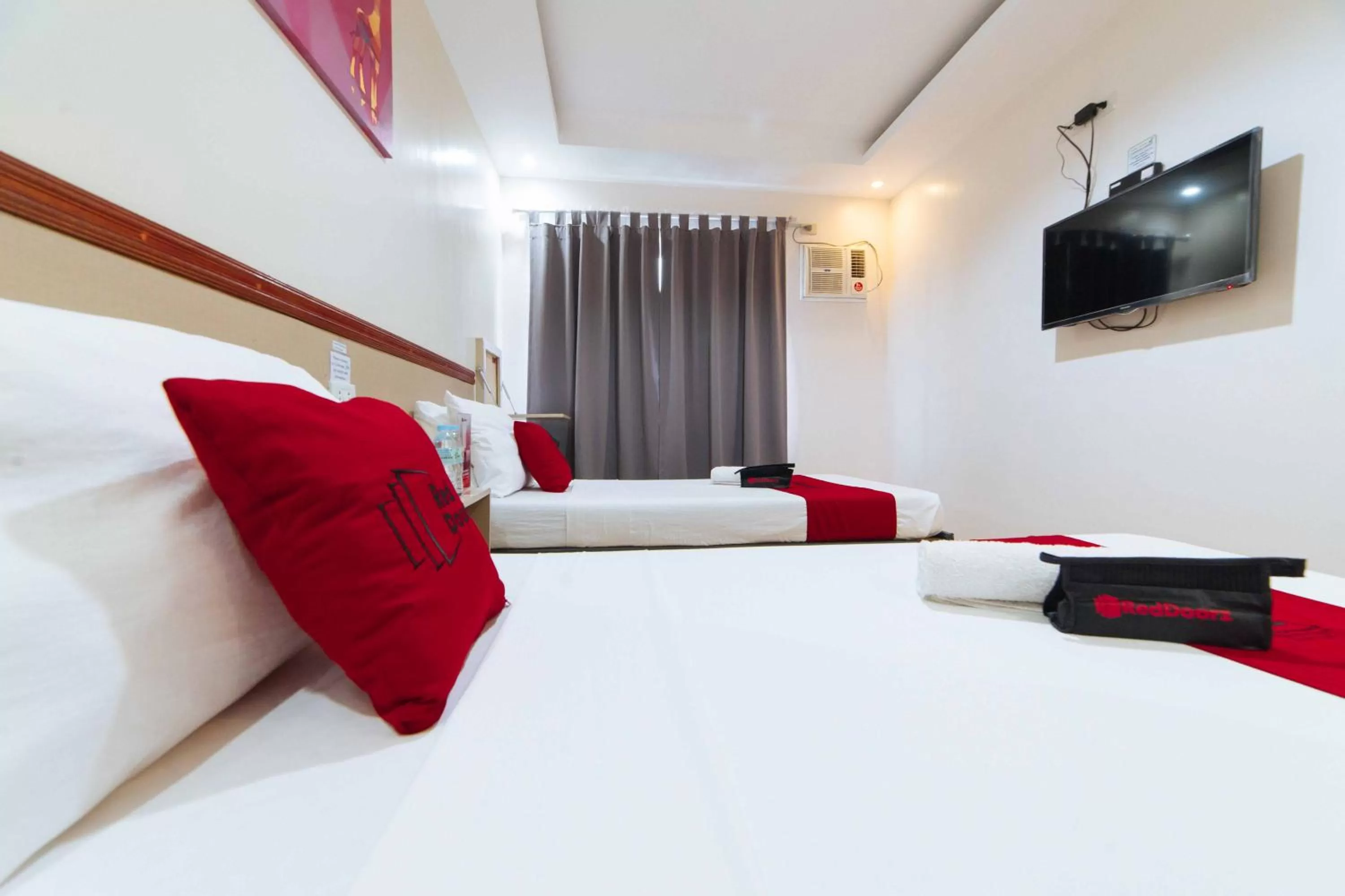 Bed in RedDoorz Plus near SM Lanang Davao
