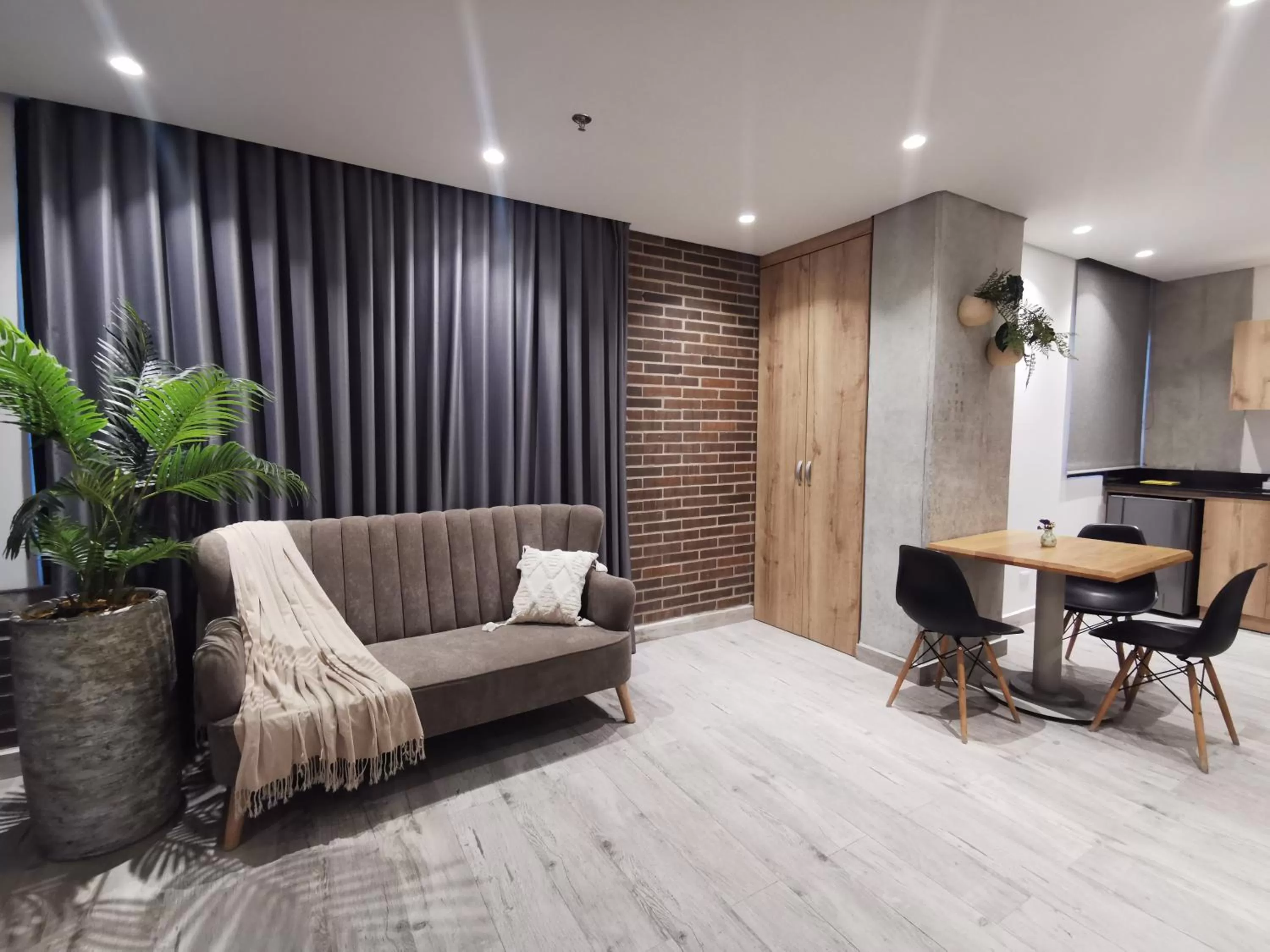 Living room in Eutopiq Hotel