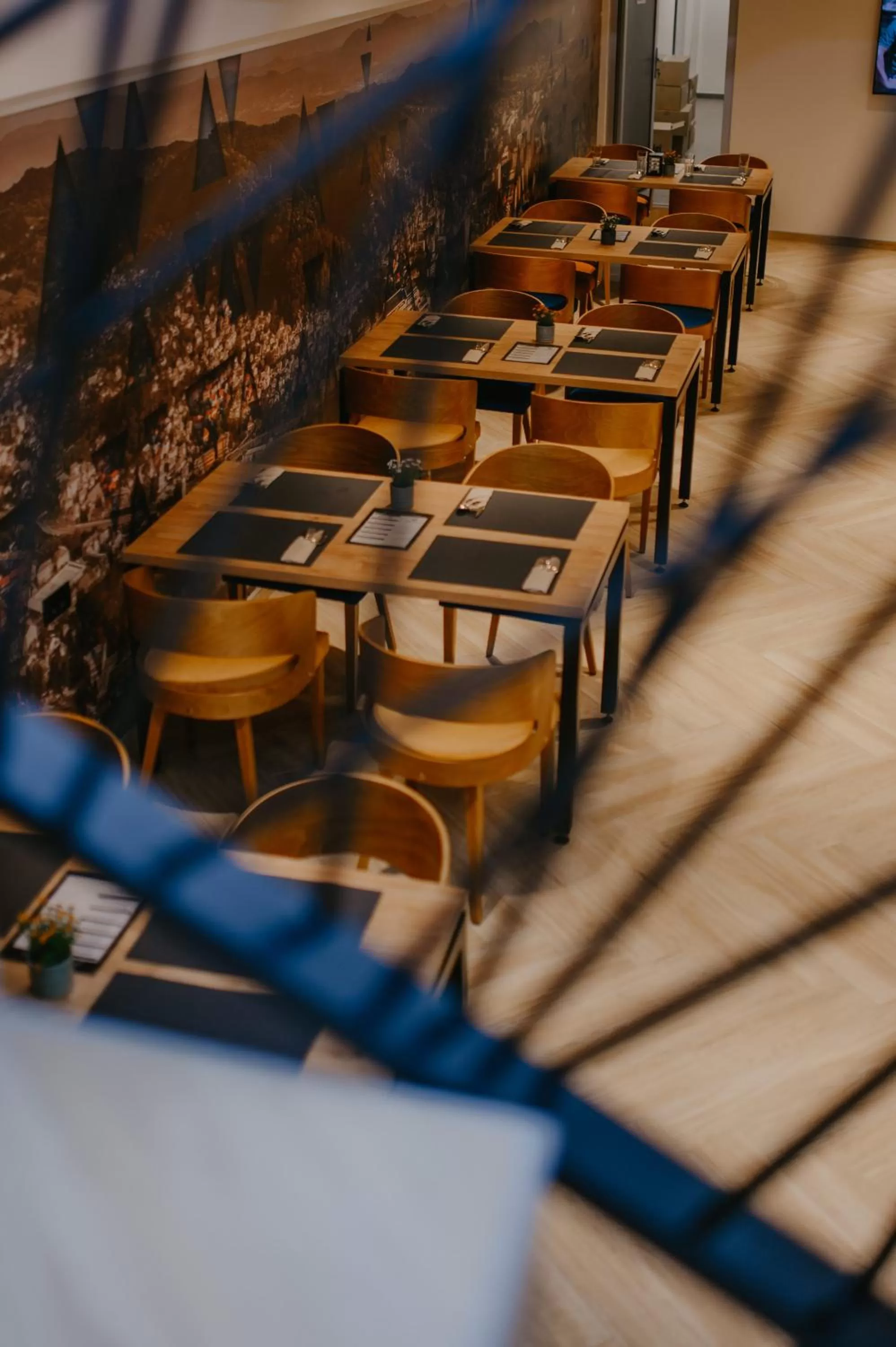 Restaurant/places to eat in Hotel Vertigos