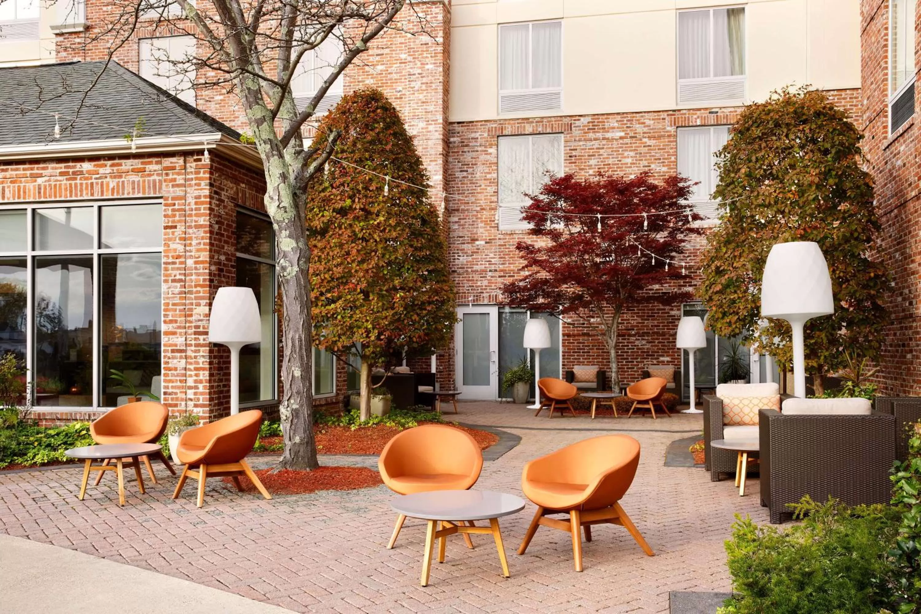 Patio in Hilton Garden Inn Providence Airport/Warwick