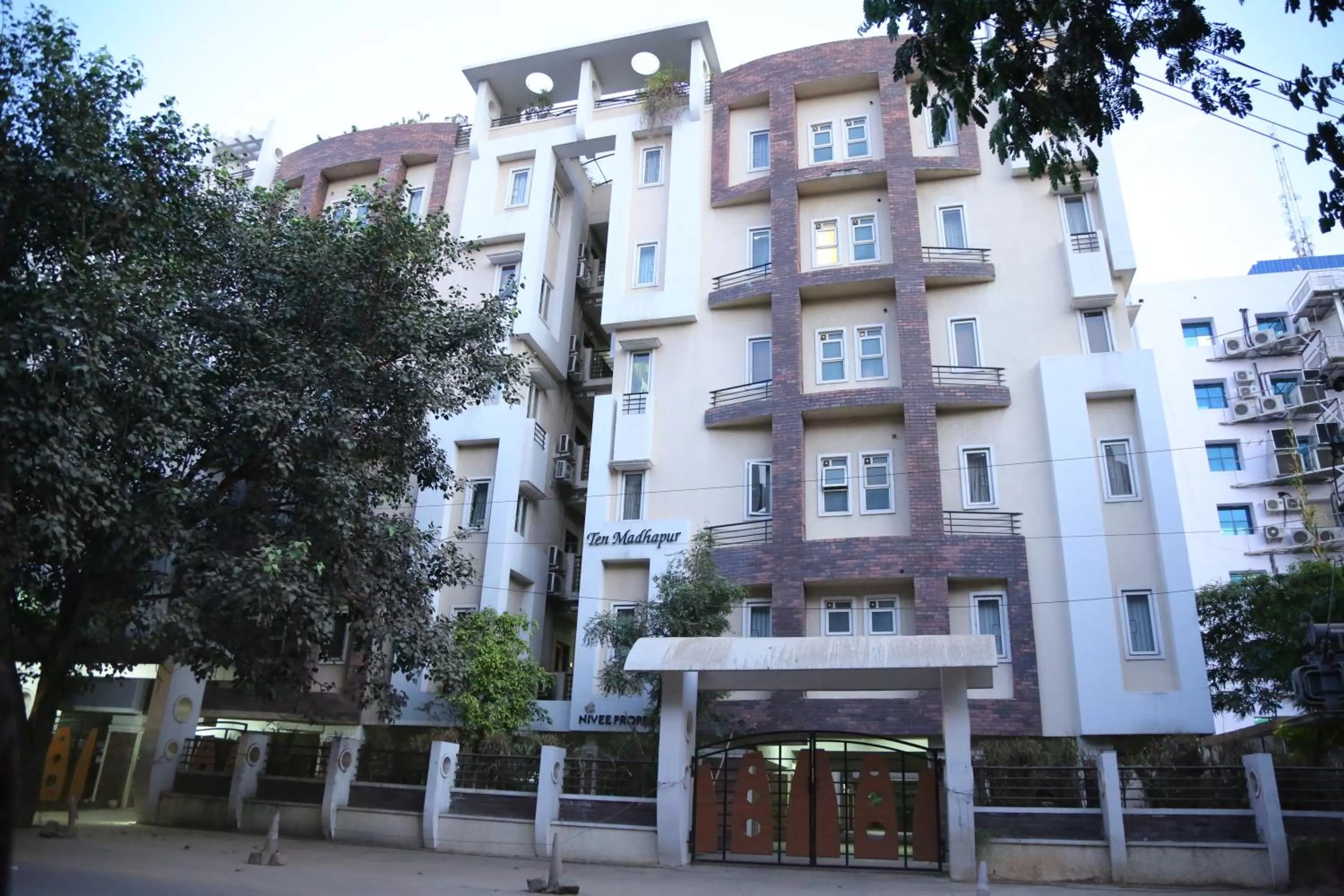 Facade/entrance, Property Building in Swan Suites Madhapur