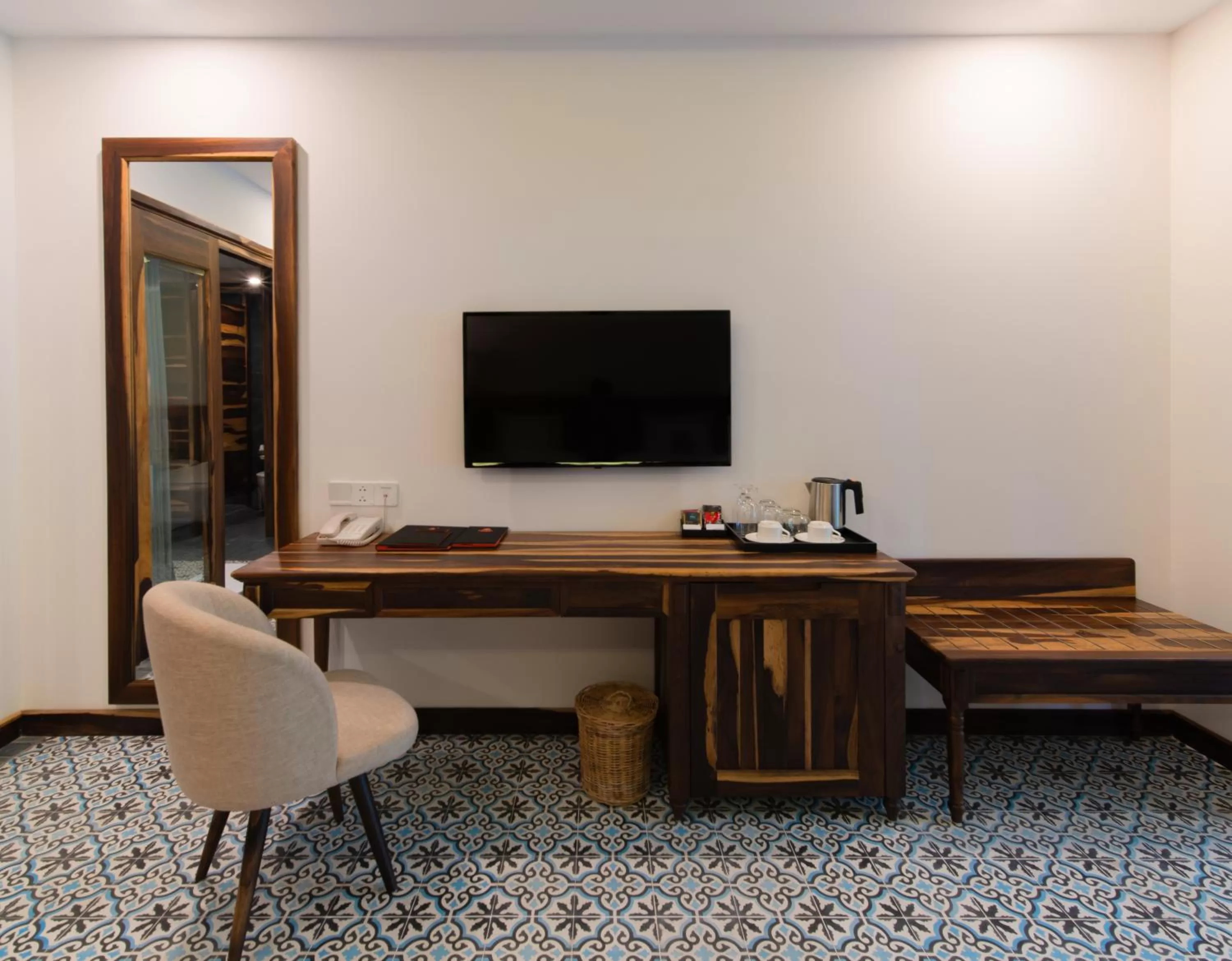 TV and multimedia in Alibu Resort Nha Trang