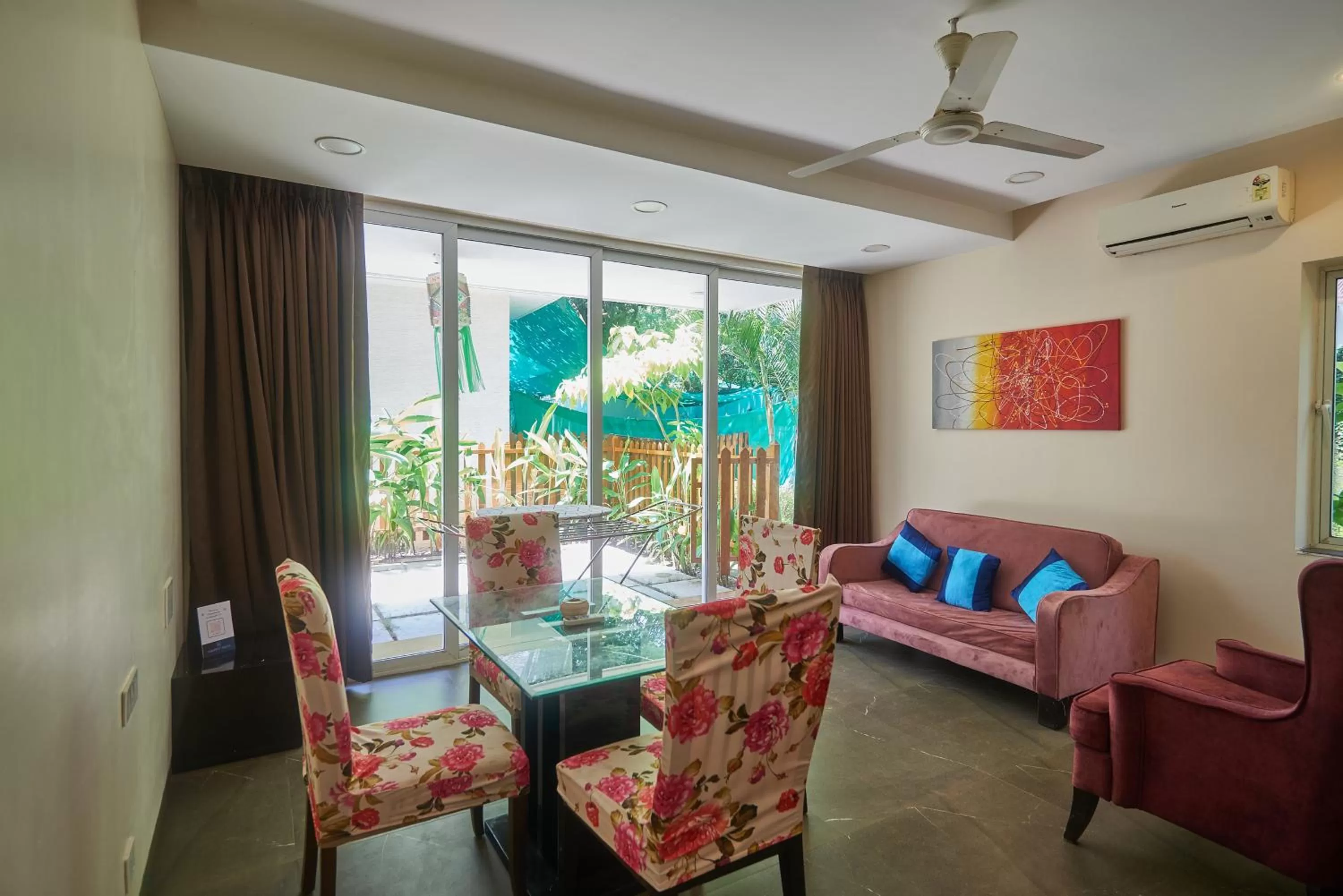 Living room in Eternal wave by HappyInch