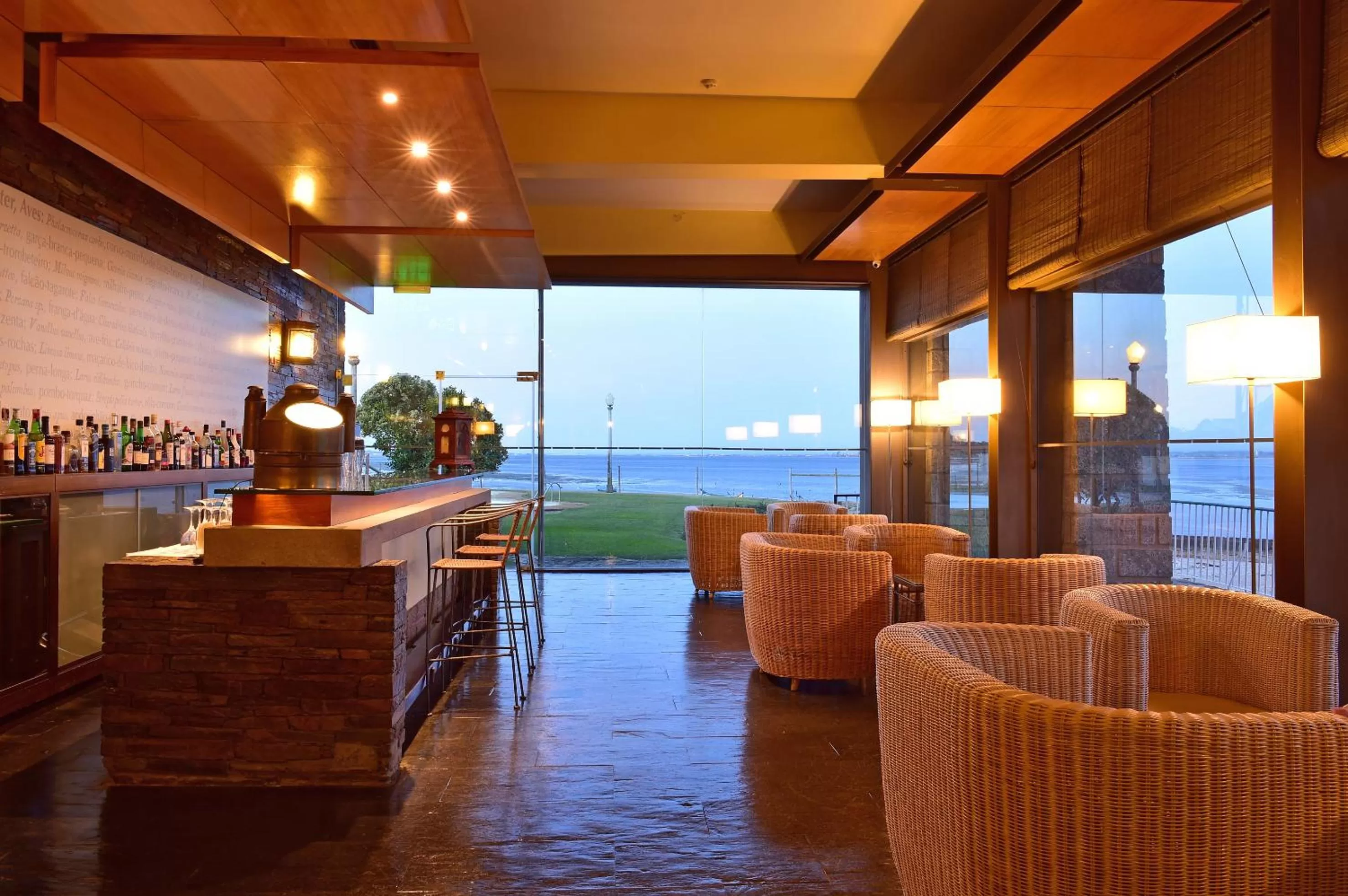 Lounge or bar in Pousada da Ria