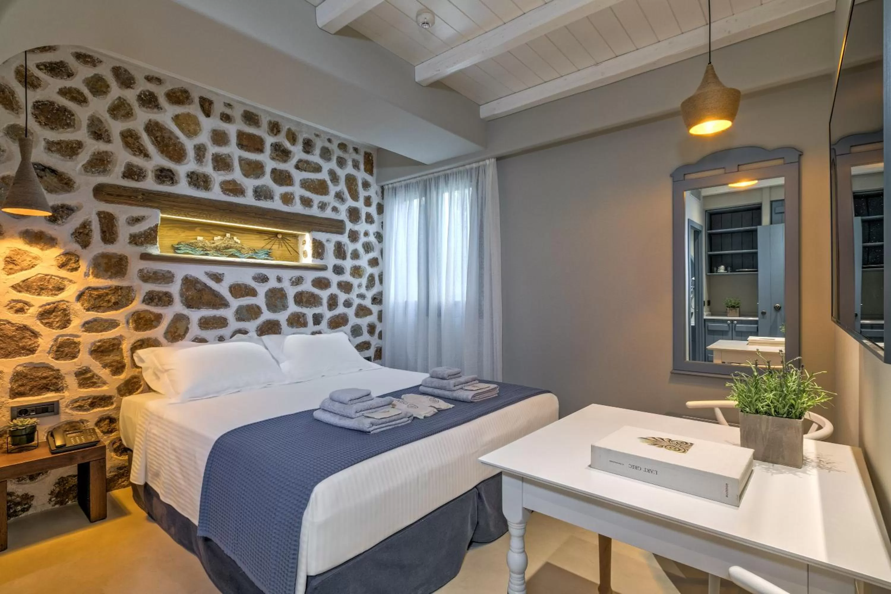 Bedroom, Bed in Estia Boutique Apartments
