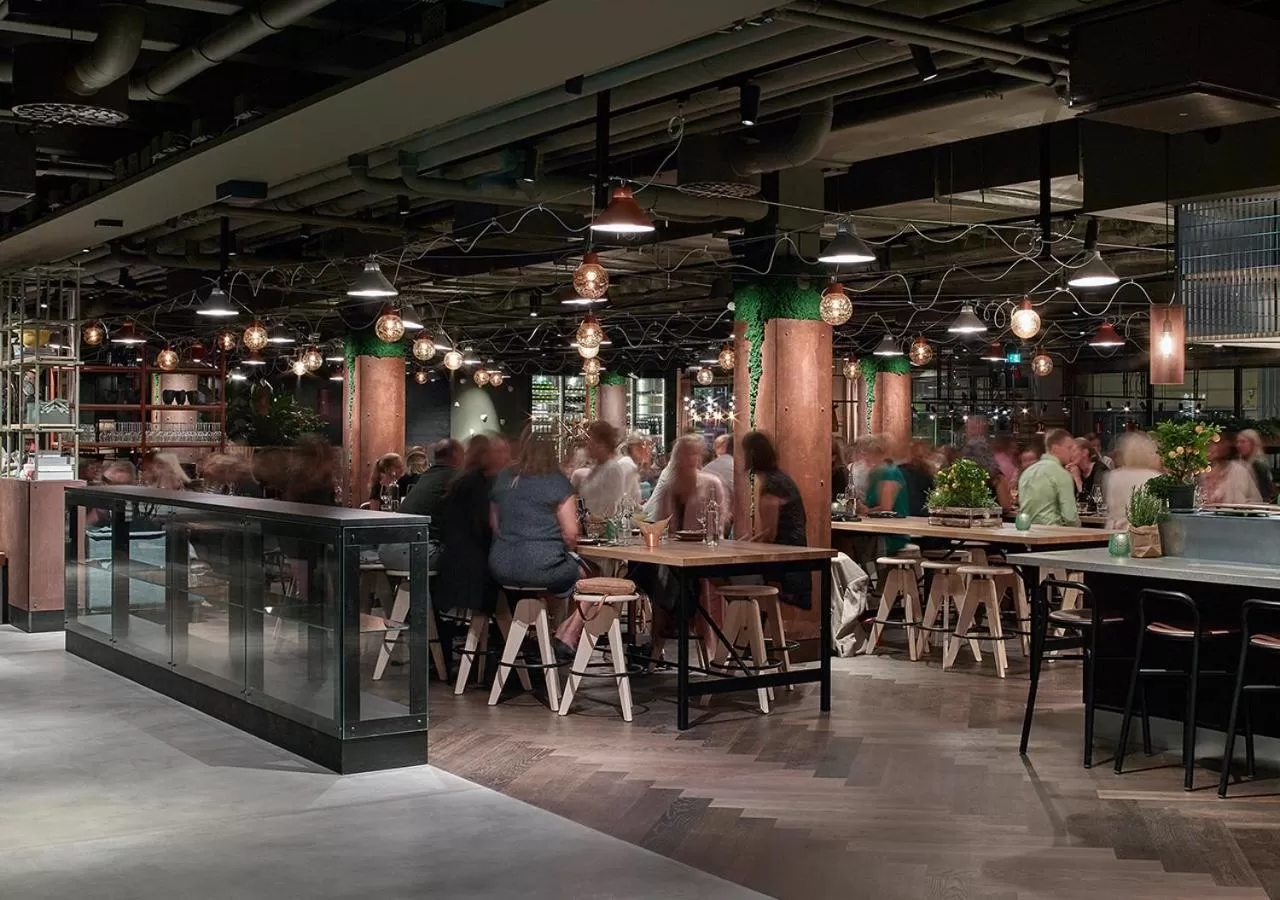 Restaurant/places to eat in Downtown Camper by Scandic