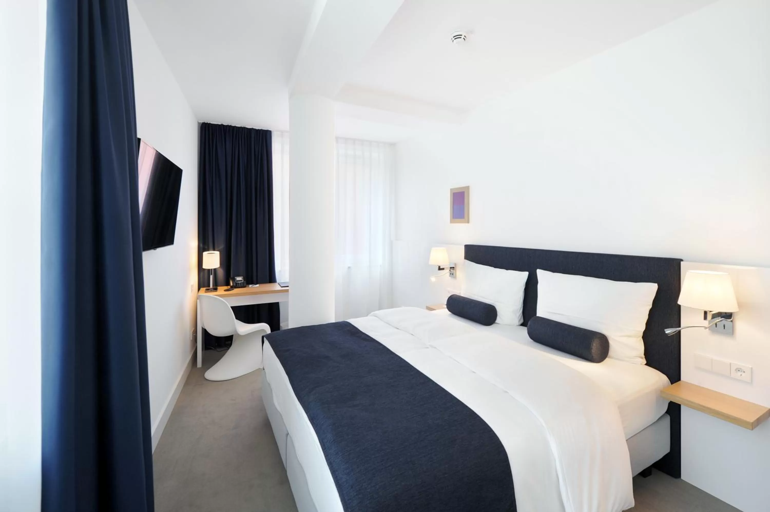 Bed in Bayer 89 Vi Vadi Hotel