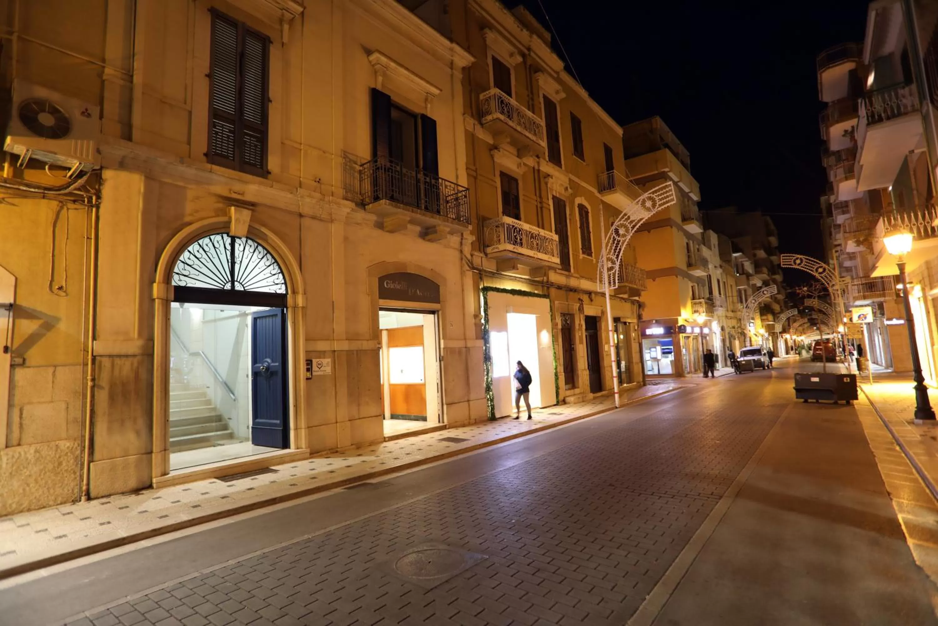 Facade/entrance in Beppe House