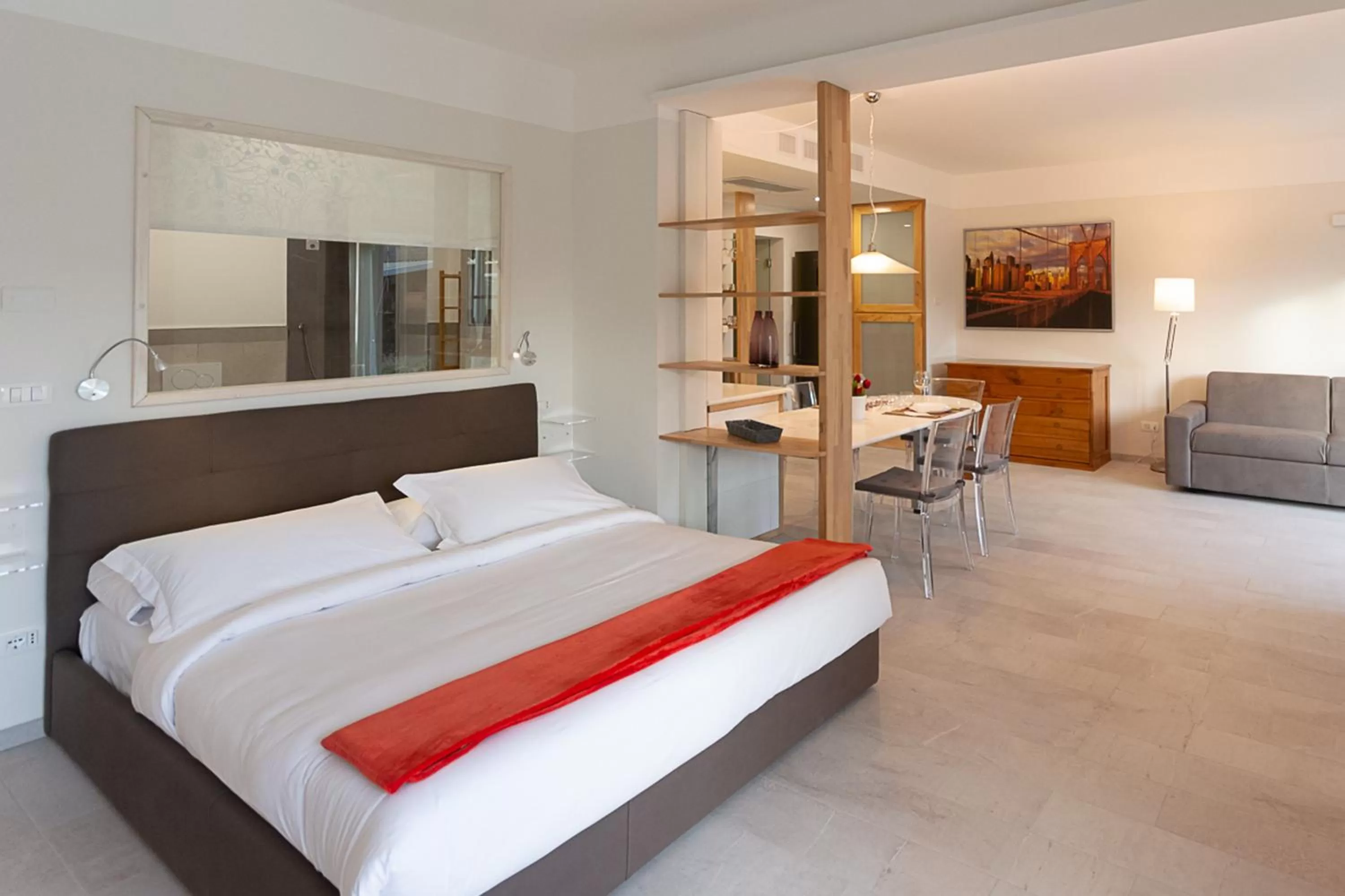 Photo of the whole room, Bed in Business Hotel