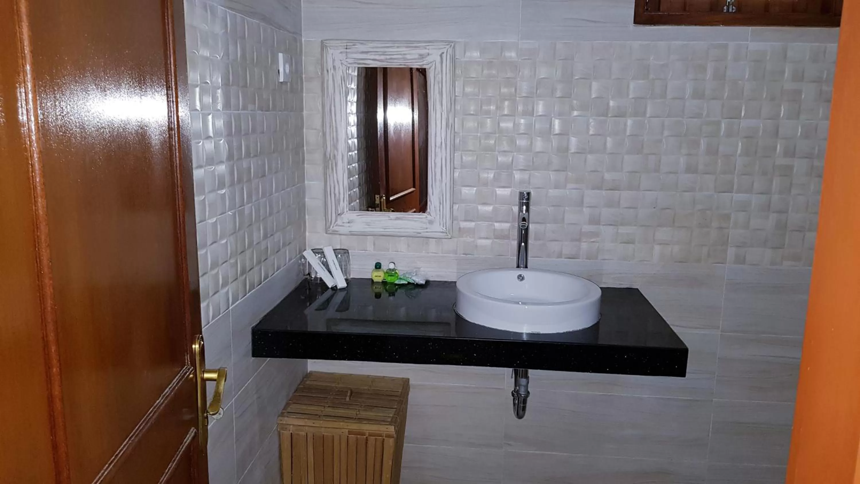 Balcony/Terrace in Kusnadi Hotel