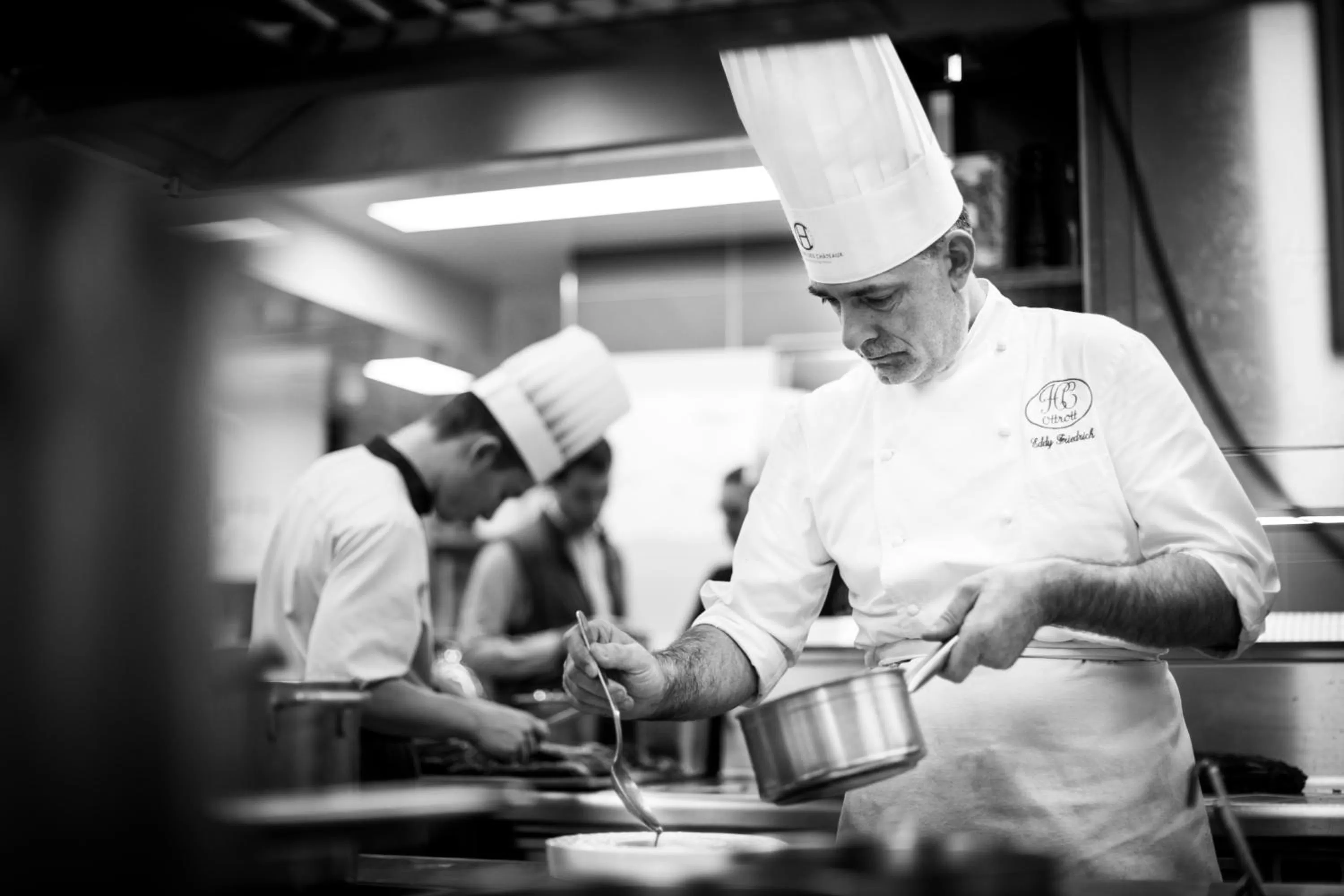 Staff in Résidence des Châteaux