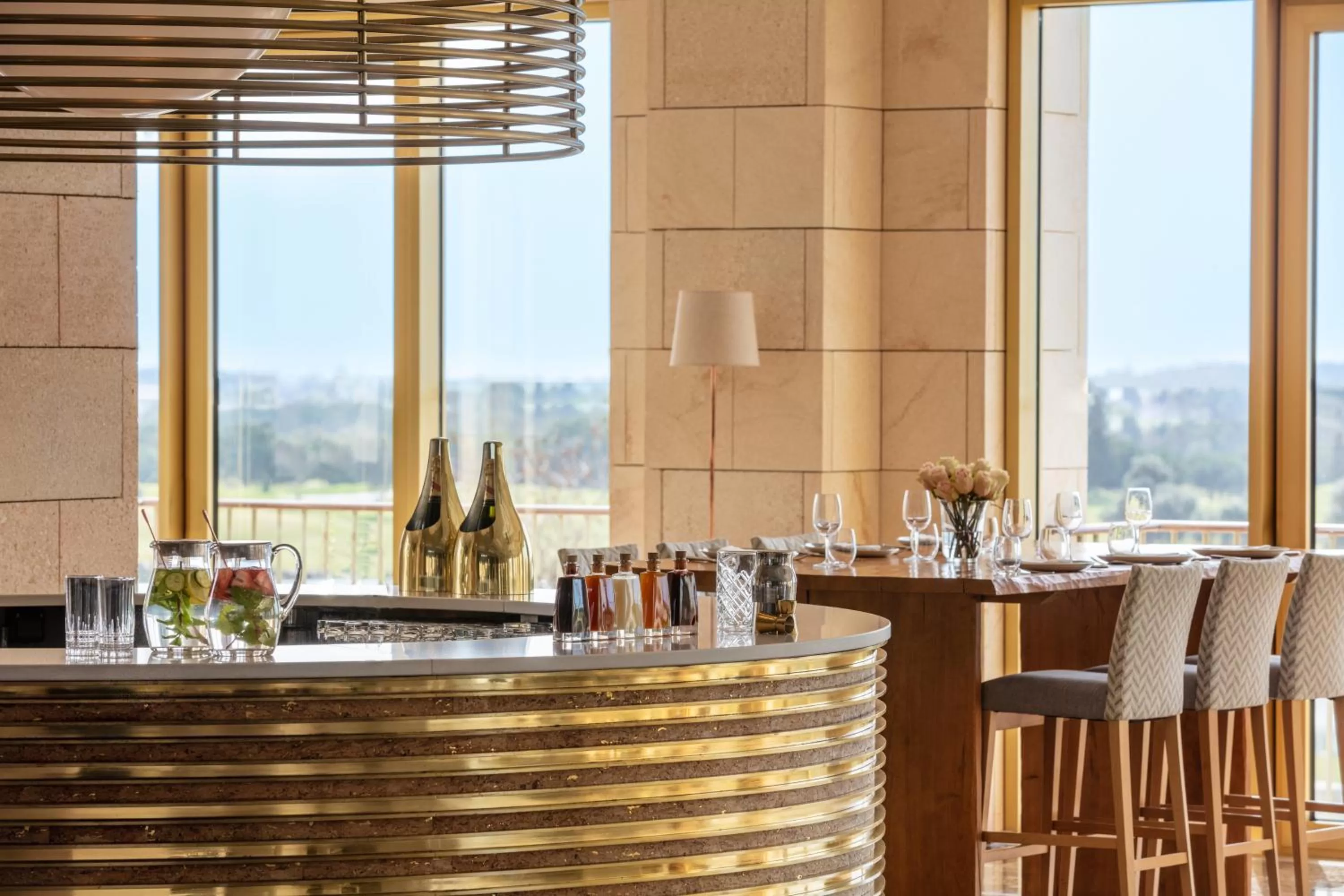 Lounge or bar in Anantara Vilamoura Family Friendly