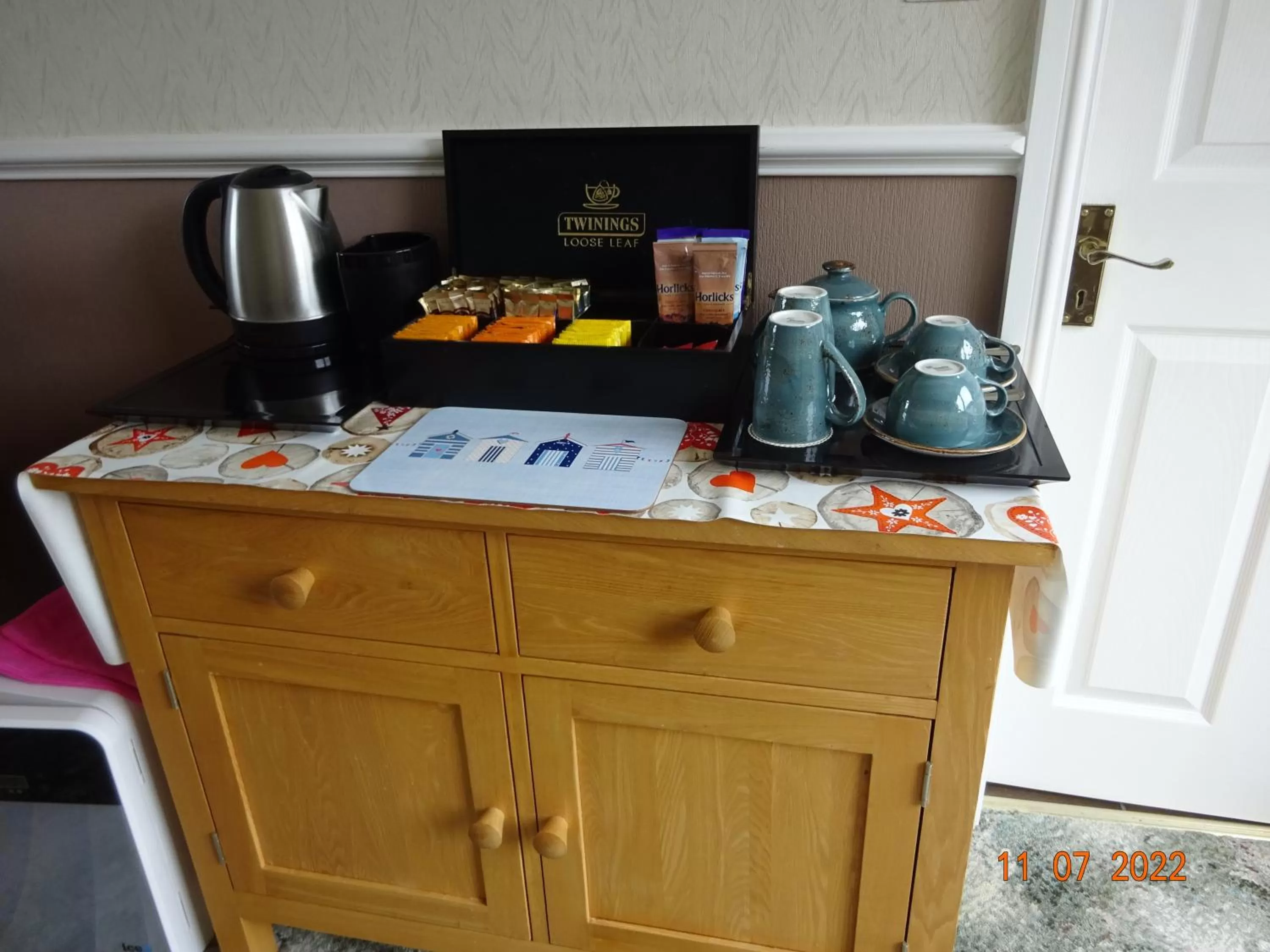 Coffee/tea facilities in Sterling Bed & Breakfast